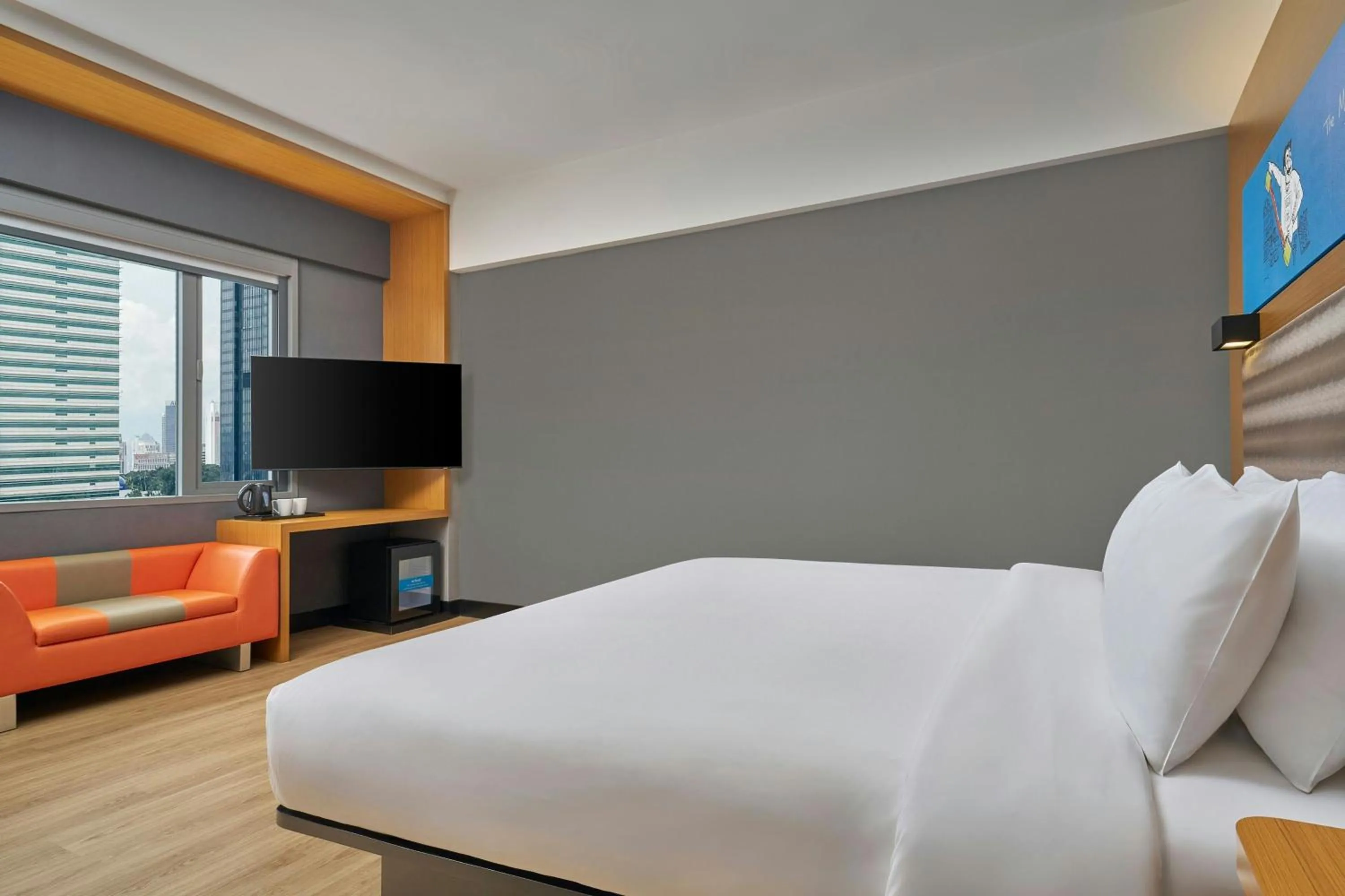 Photo of the whole room, Bed in Aloft Kuala Lumpur Sentral
