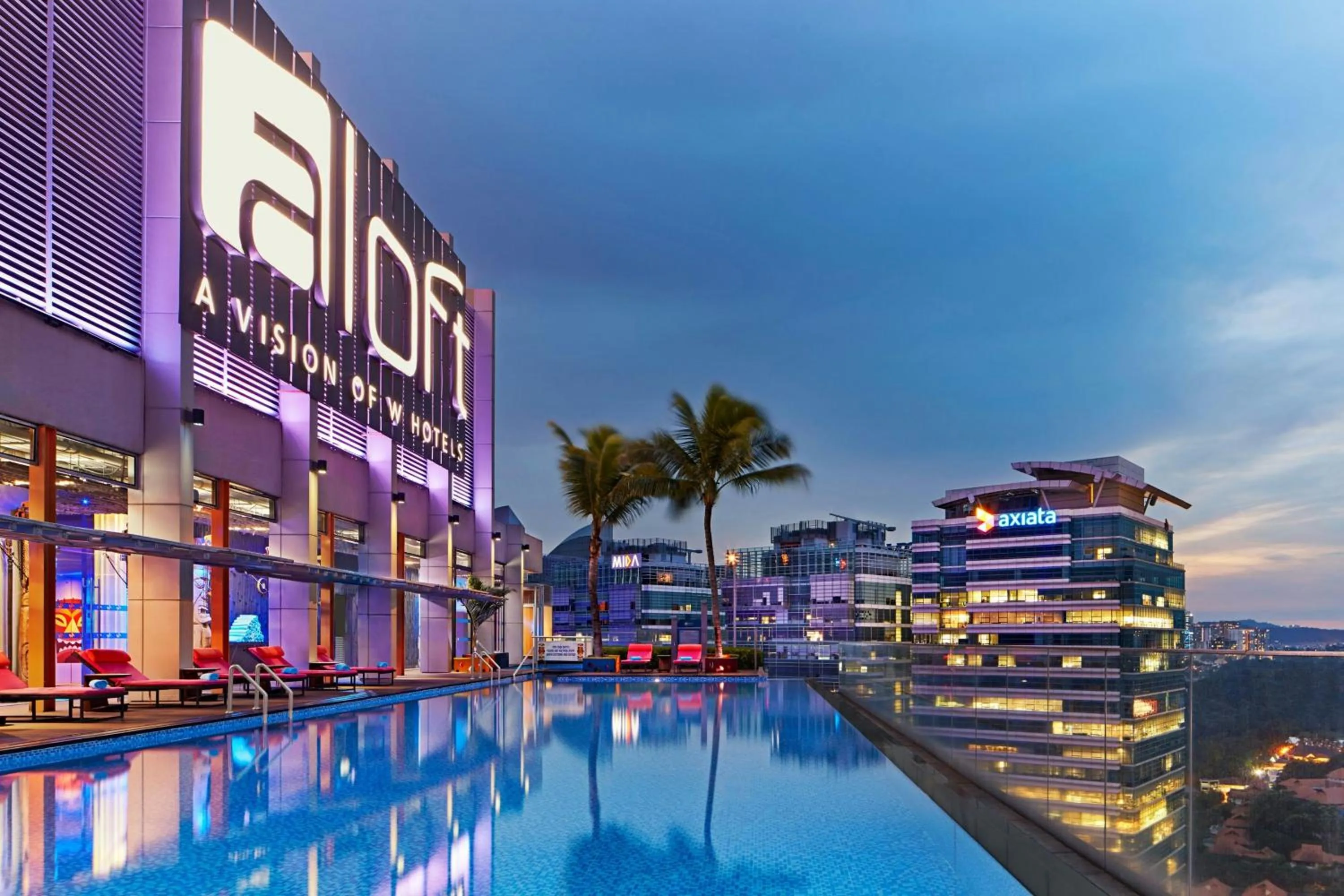 Swimming pool in Aloft Kuala Lumpur Sentral