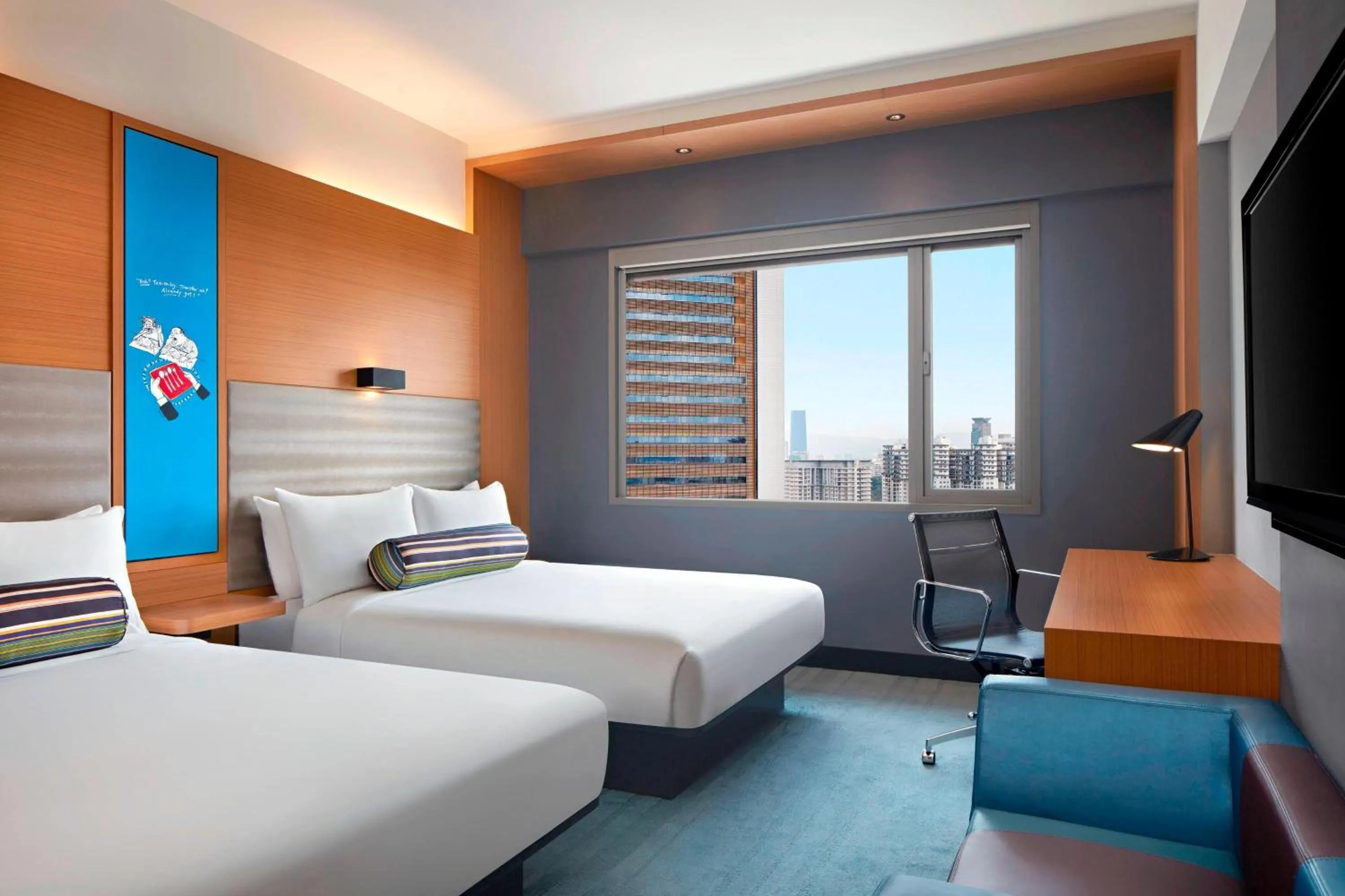 Photo of the whole room, Bed in Aloft Kuala Lumpur Sentral