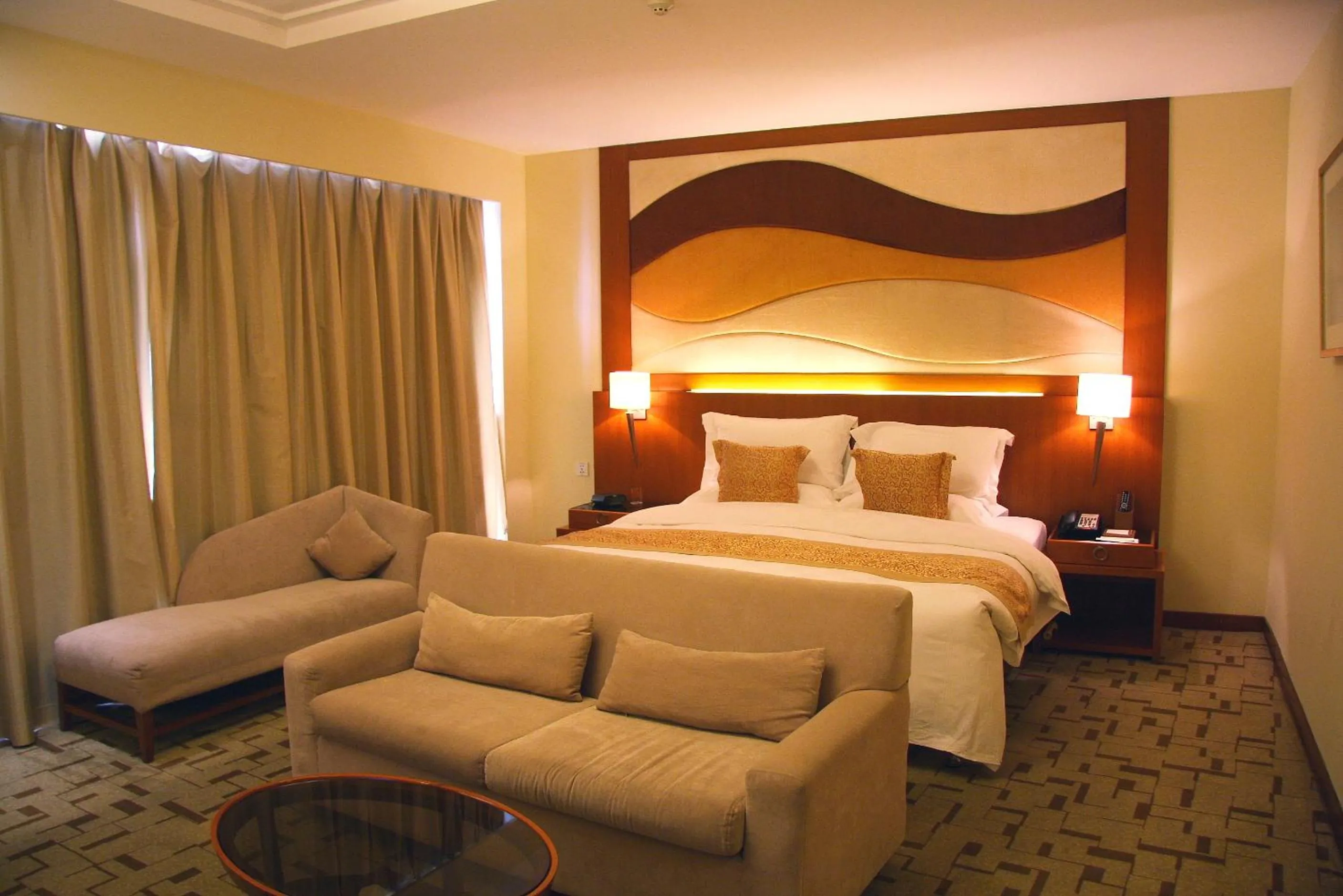 Bedroom in Jianguo Garden Hotel