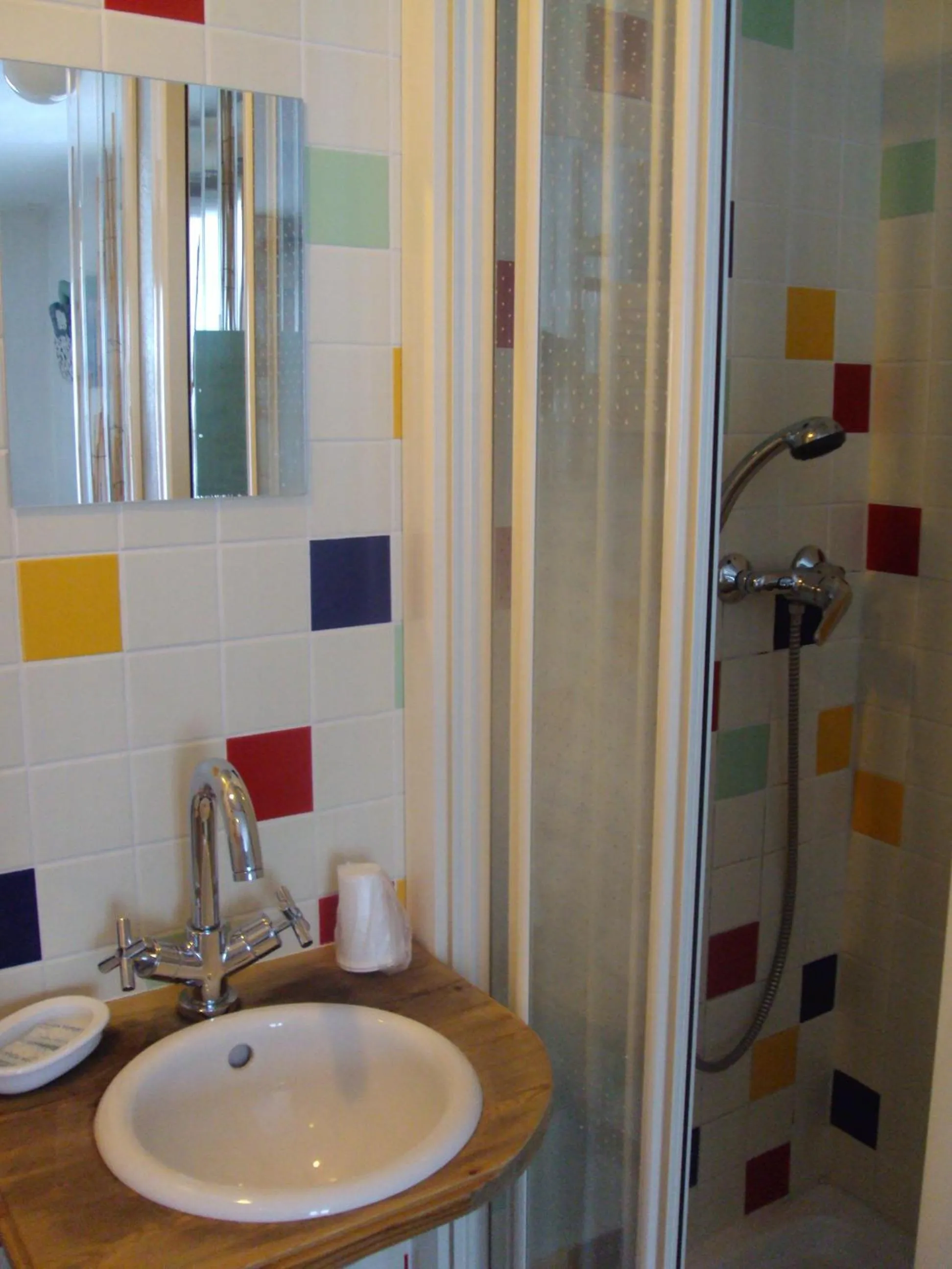 Bathroom in Hotel les Touristes