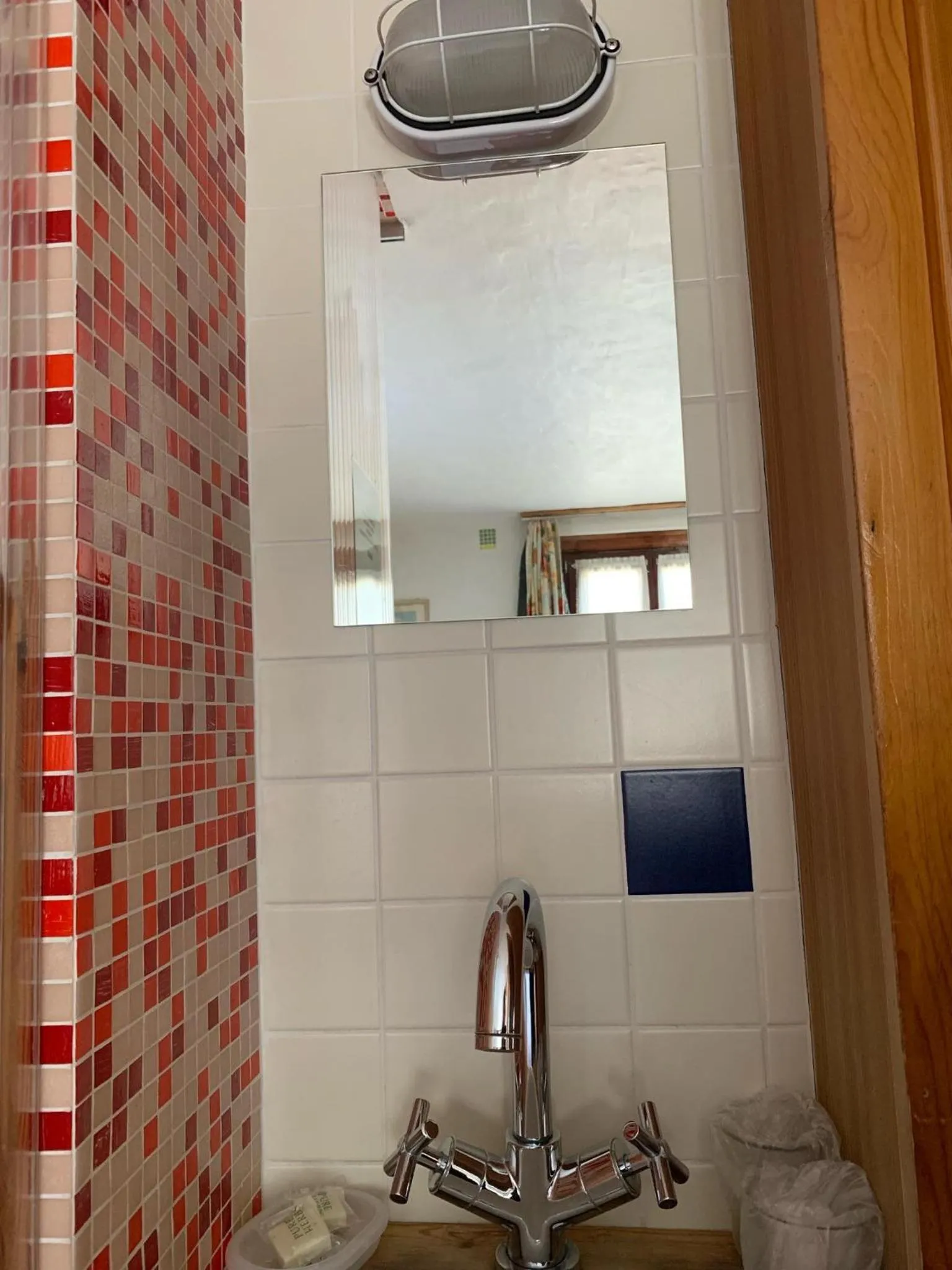 Bathroom in Hotel les Touristes