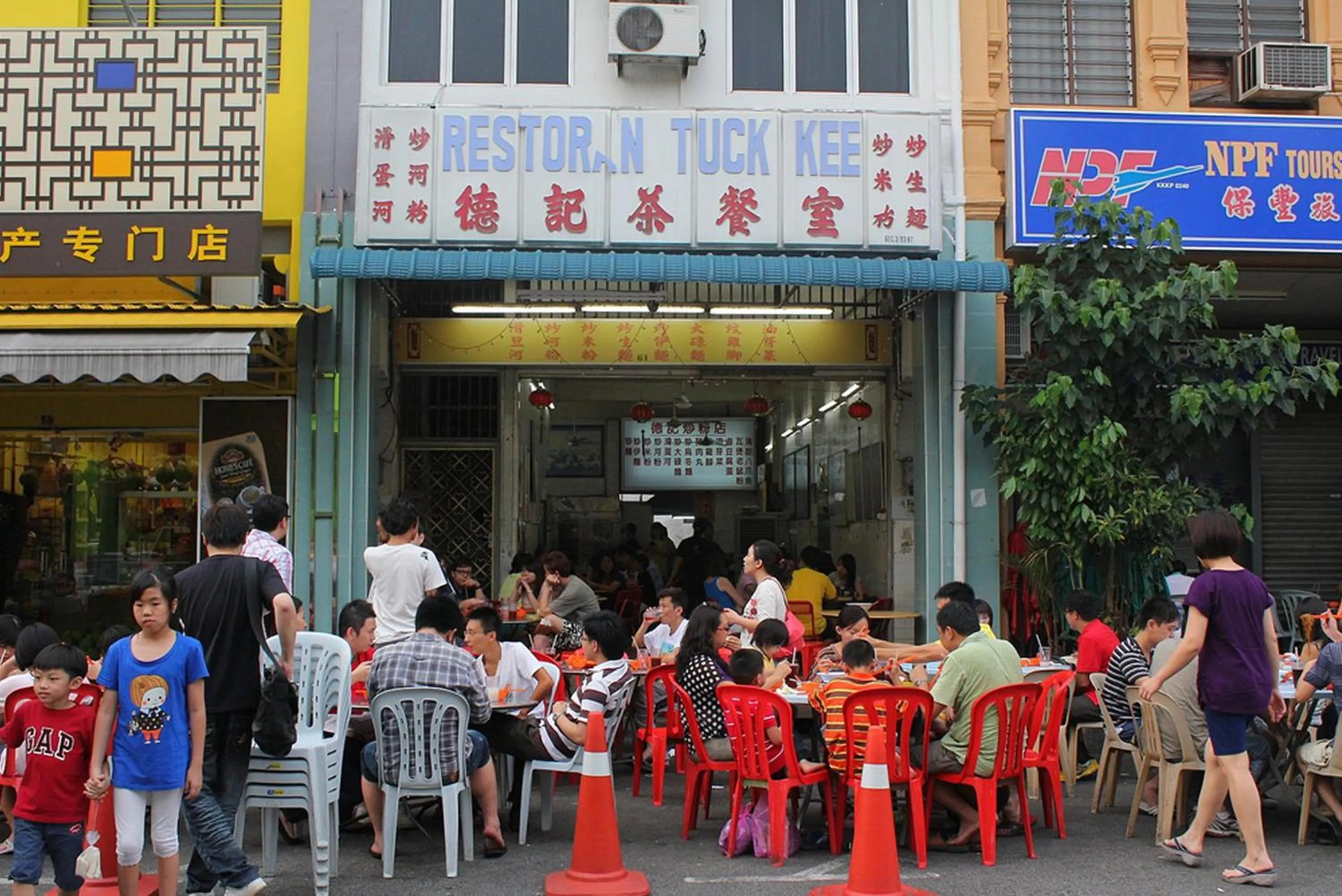 Restaurant/places to eat in Excellent Location Octagon Studio at Palo 101 Ipoh