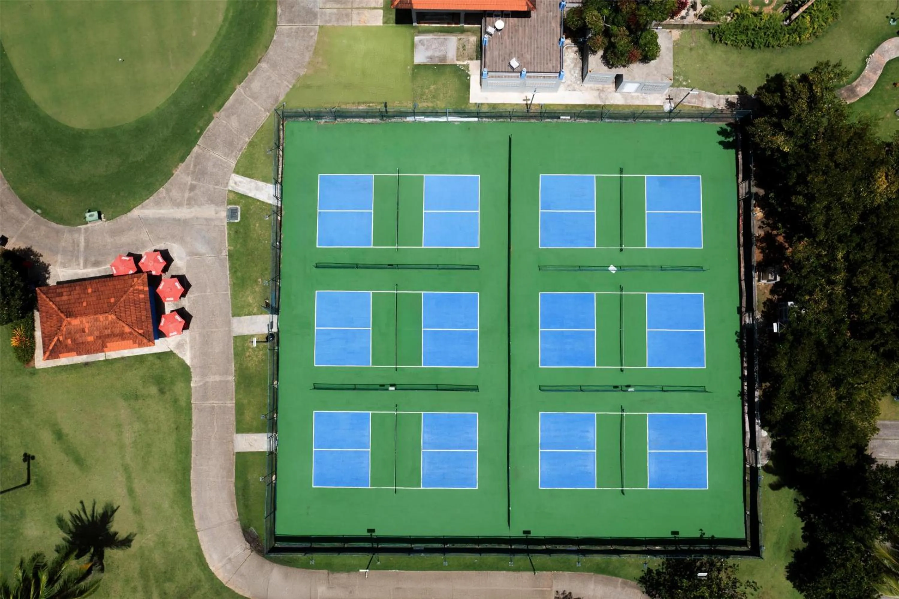 Sports in Embassy Suites by Hilton Dorado del Mar Beach Resort