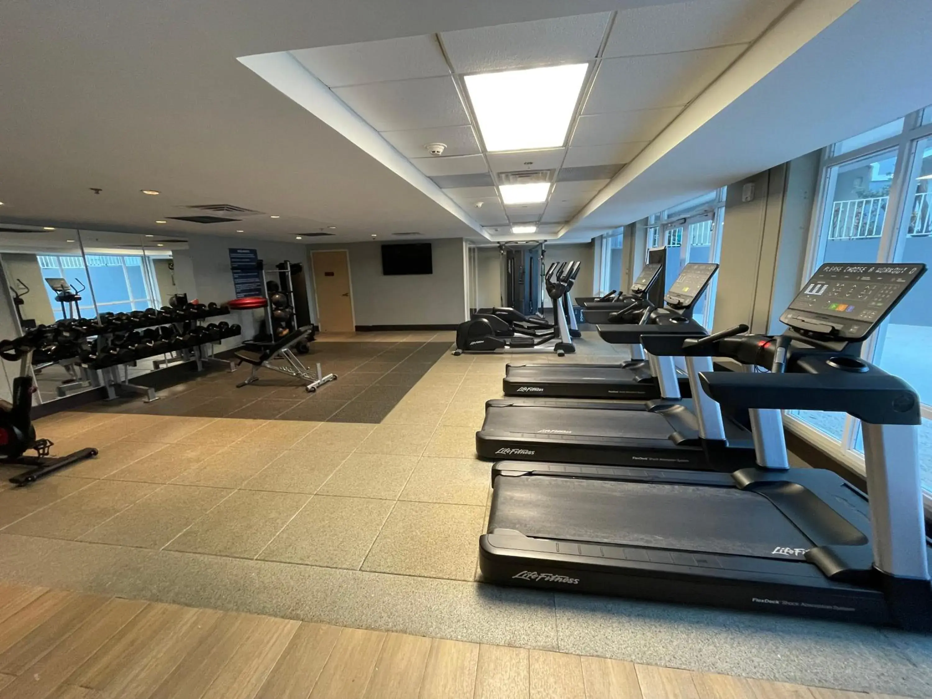 Fitness centre/facilities in Embassy Suites by Hilton Dorado del Mar Beach Resort Fitness centre/facilities in Embassy Suites by Hilton Dorado del Mar Beach Resort