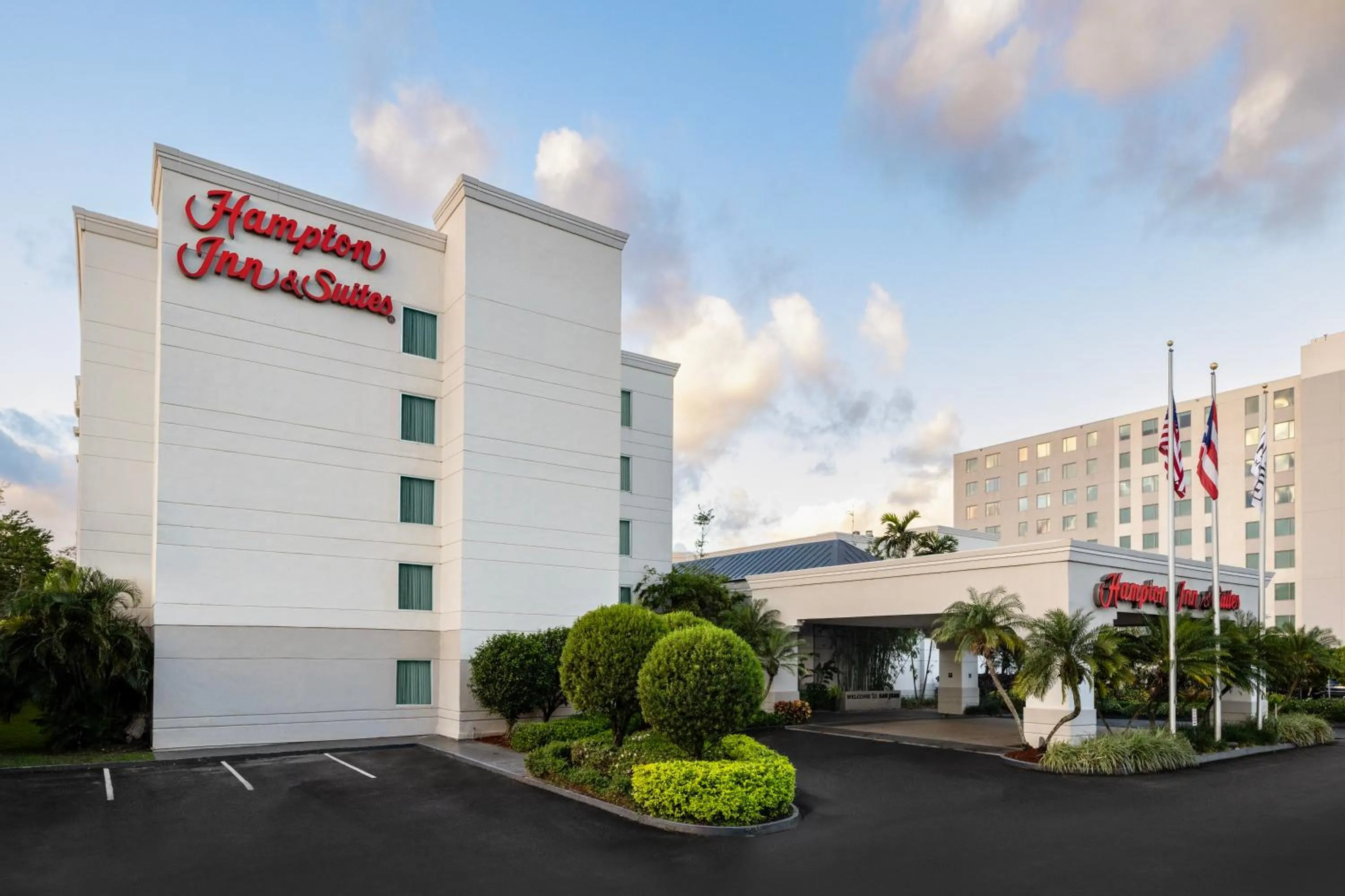 Property building in Hampton Inn & Suites San Juan