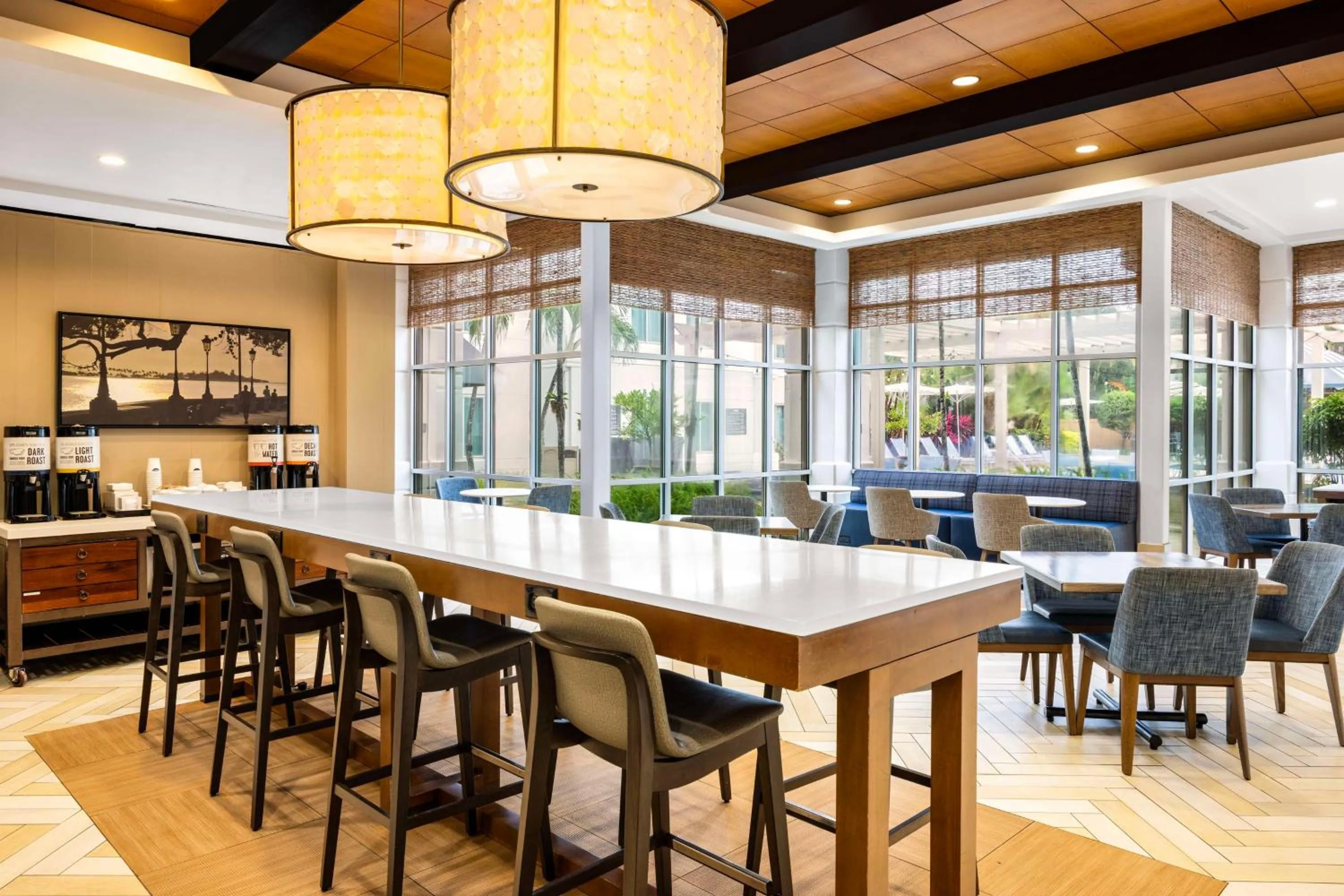 Breakfast in Hampton Inn & Suites San Juan