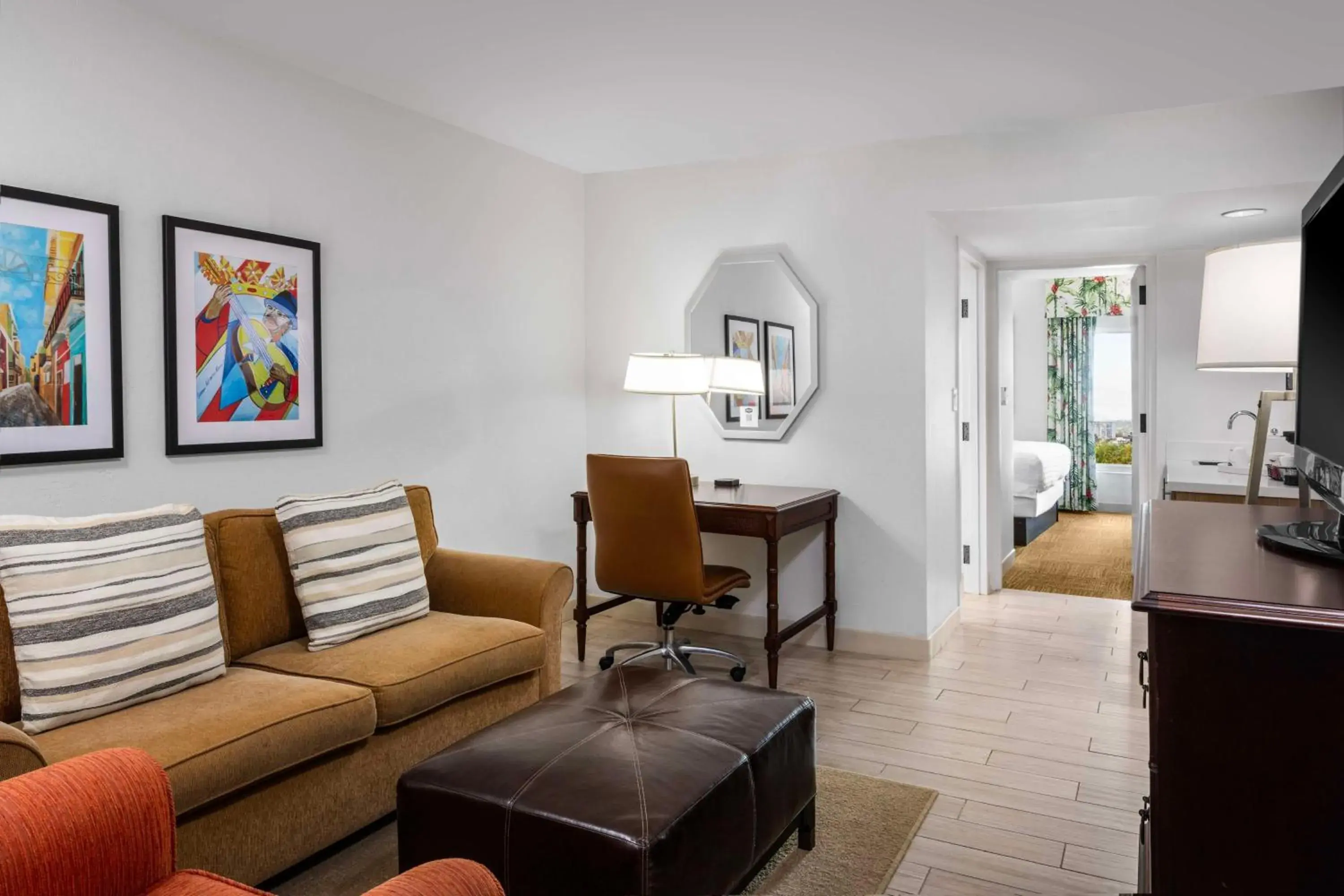 King Suite with Pool View in Hampton Inn & Suites San Juan King Suite with Pool View in Hampton Inn & Suites San Juan