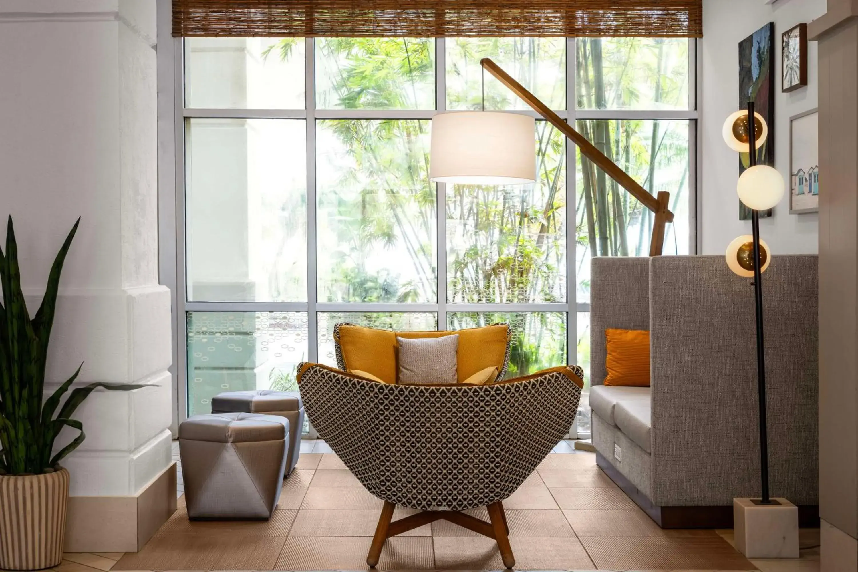 Lobby or reception in Hampton Inn & Suites San Juan Lobby or reception in Hampton Inn & Suites San Juan