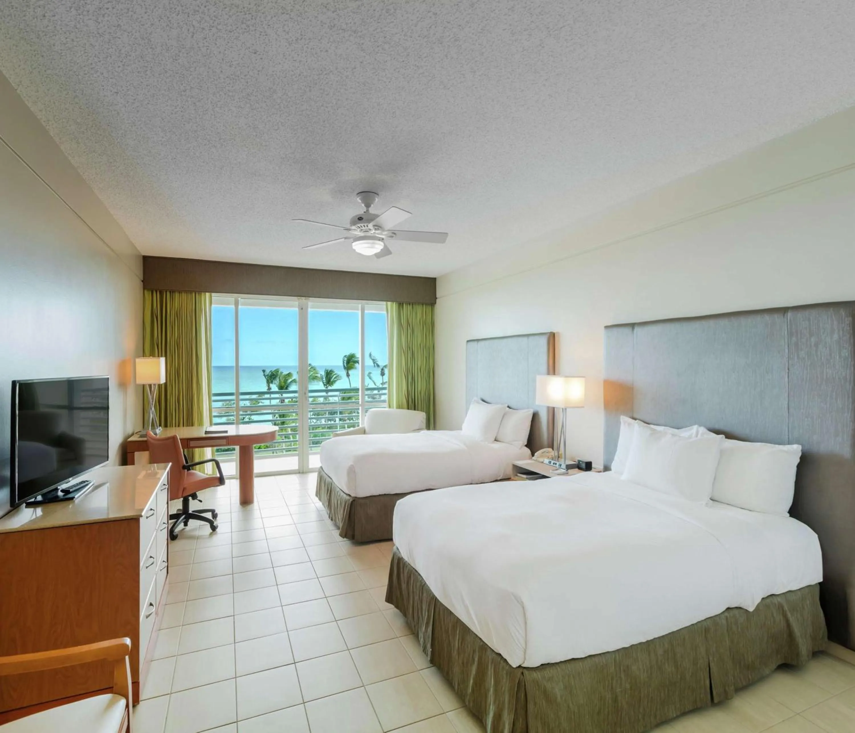 Bedroom, Bed in Hilton Ponce Golf & Casino Resort