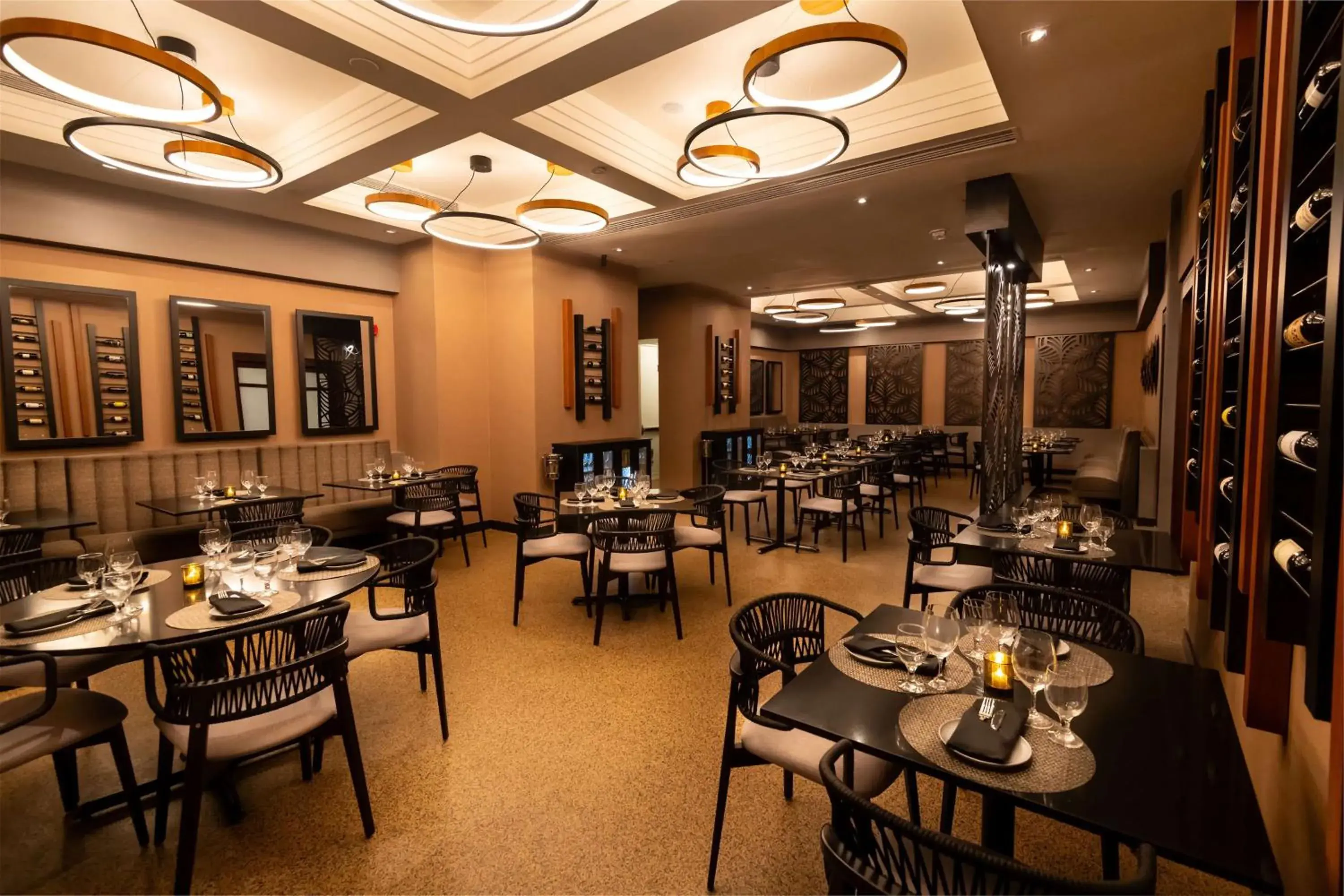 Restaurant/places to eat in Hilton Ponce Golf & Casino Resort Restaurant/places to eat in Hilton Ponce Golf & Casino Resort