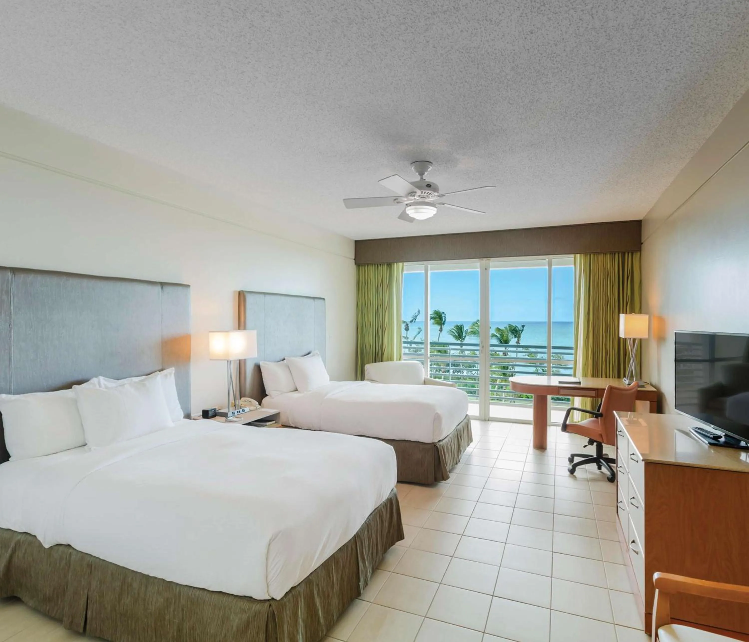 Bedroom, Bed in Hilton Ponce Golf & Casino Resort