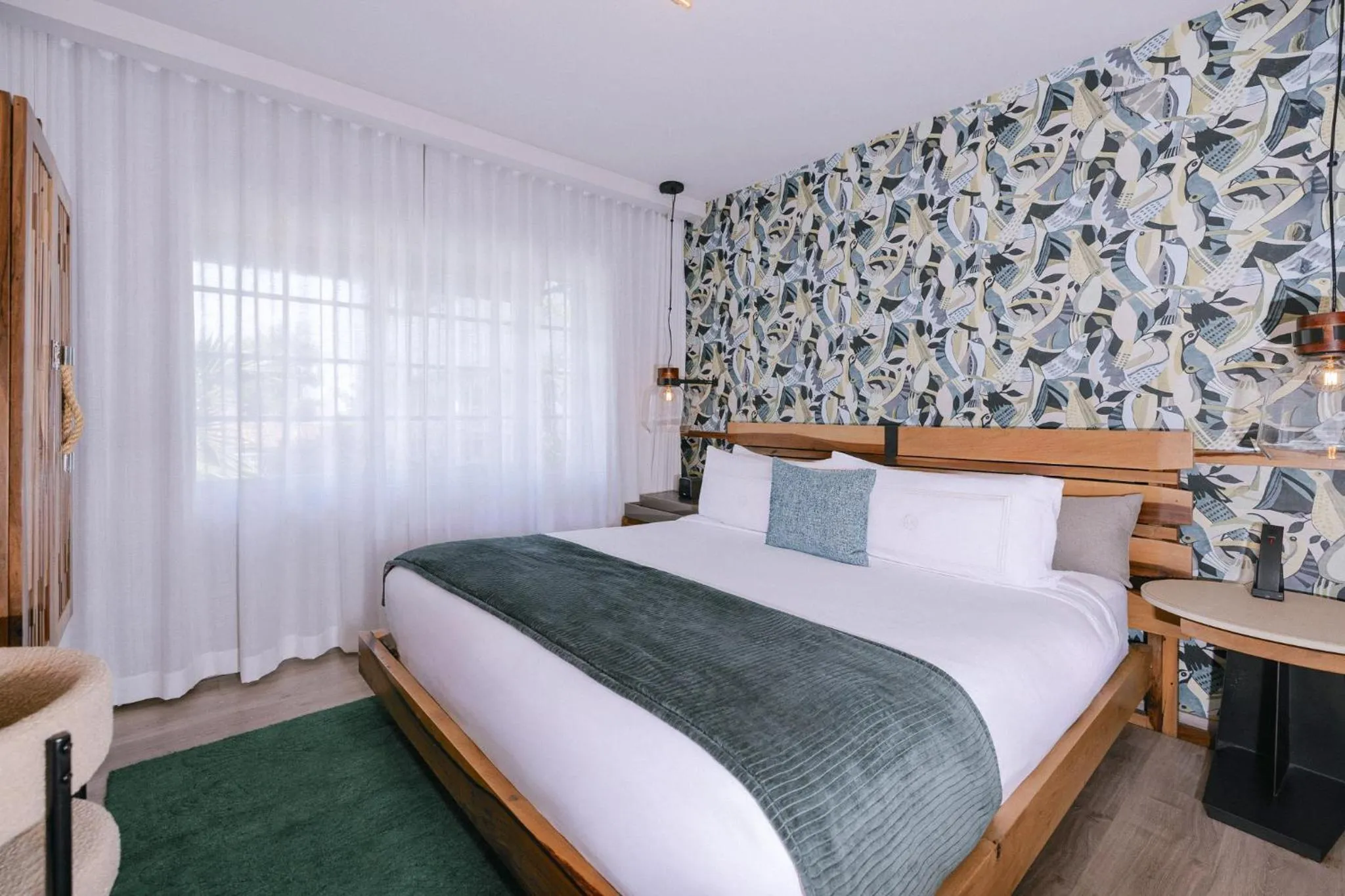 Bedroom, Bed in Lennox Miami Beach