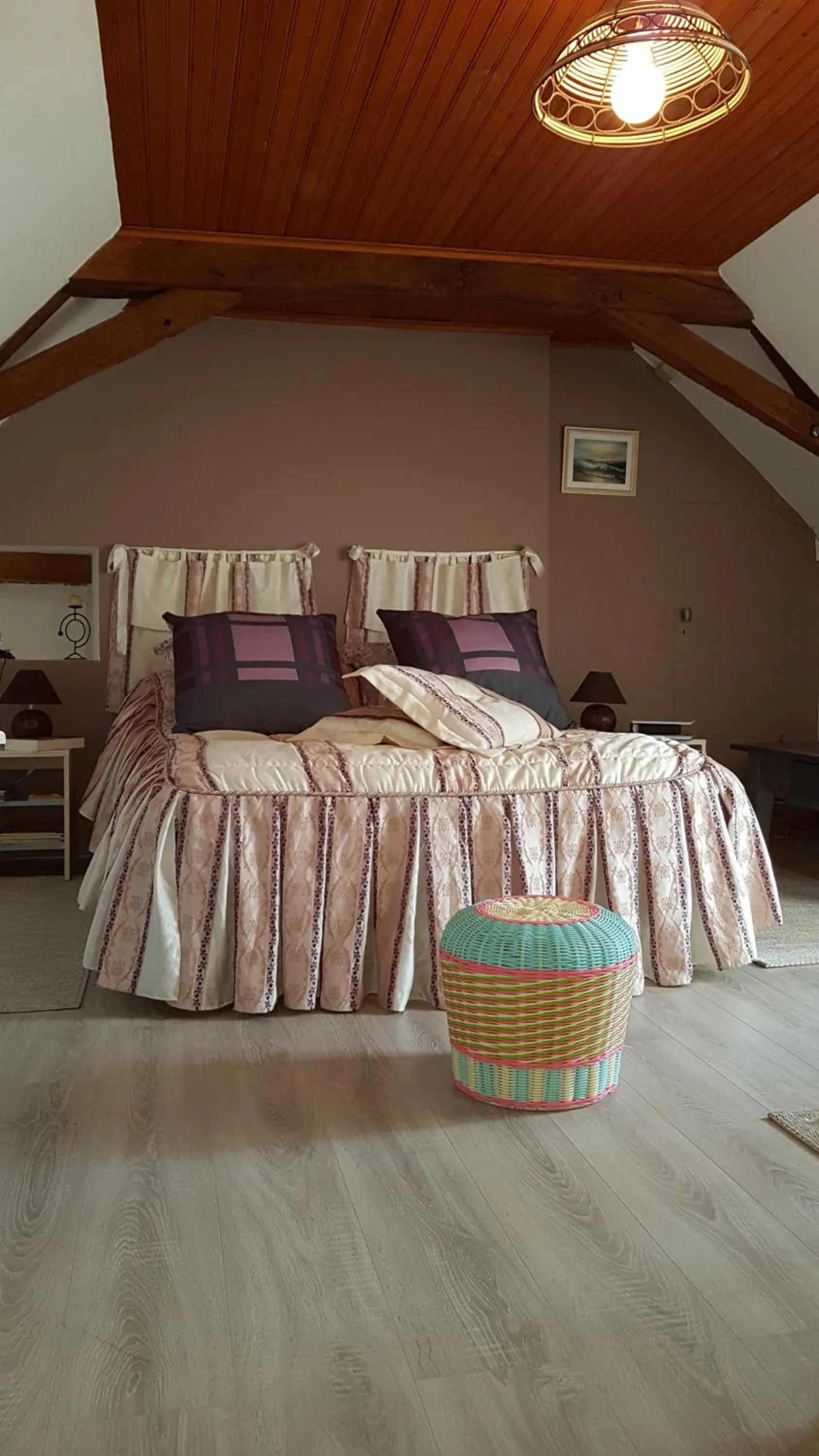 Decorative detail, Bed in Le Vitard