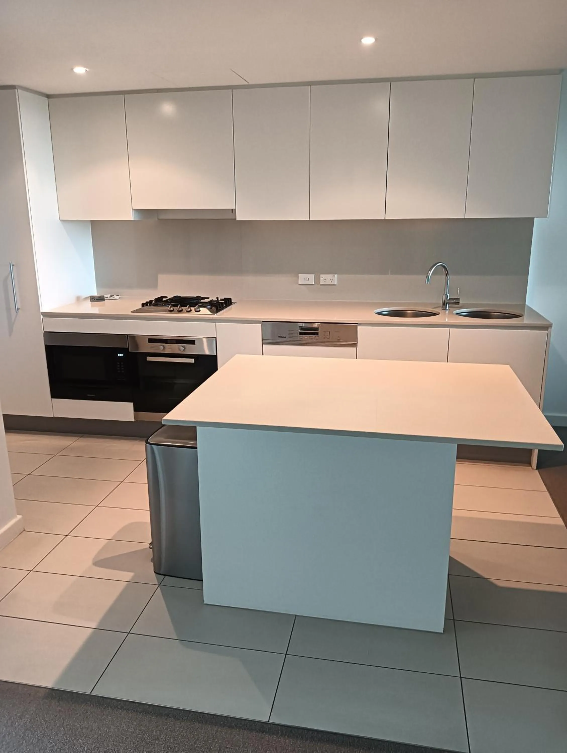 Kitchen or kitchenette in Kirra Surf Apartments