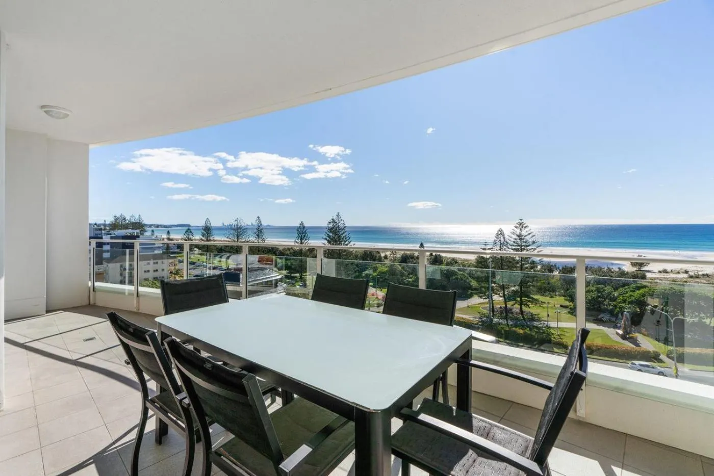 Kirra Surf Apartments