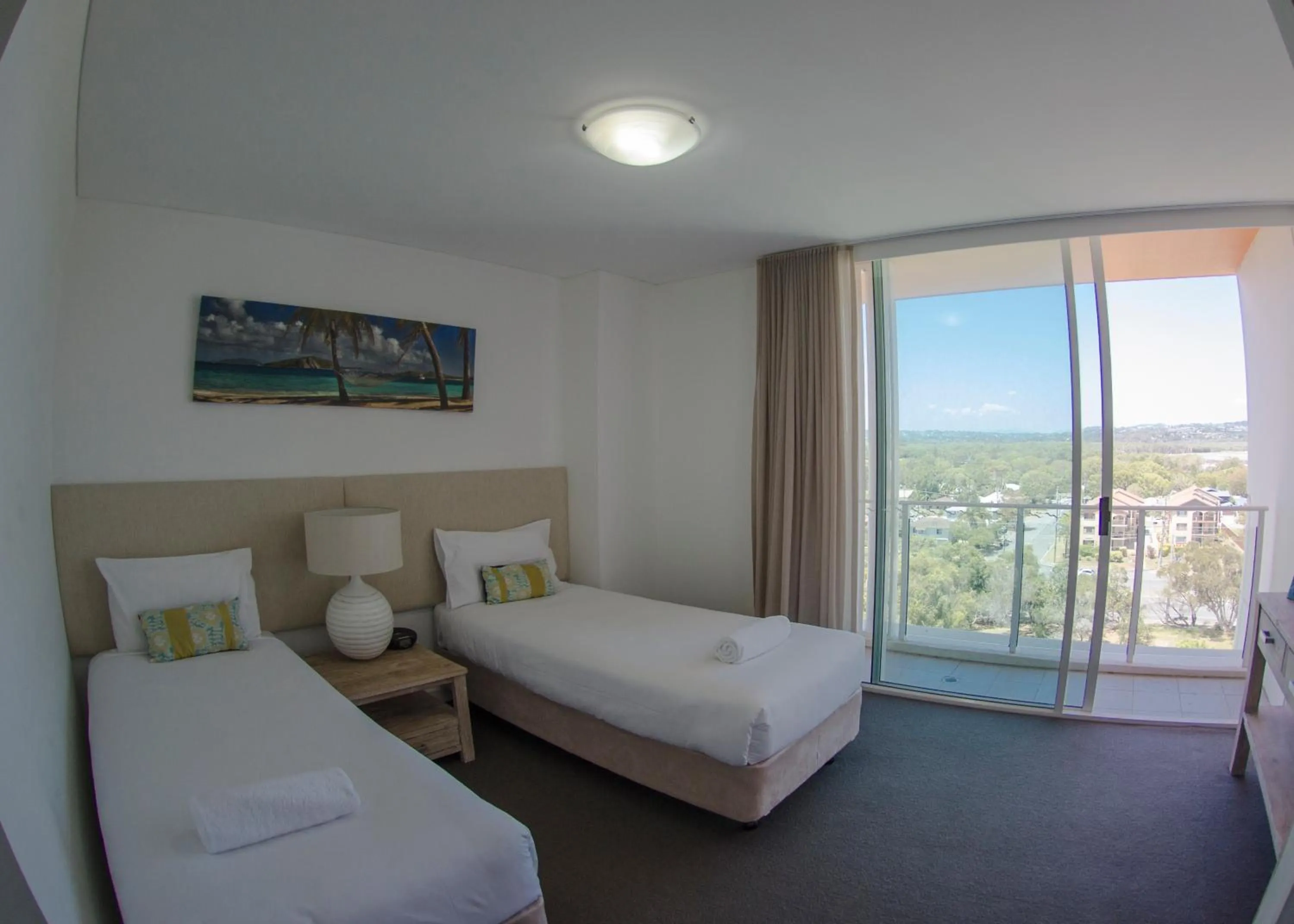 Bedroom, Bed in Kirra Surf Apartments