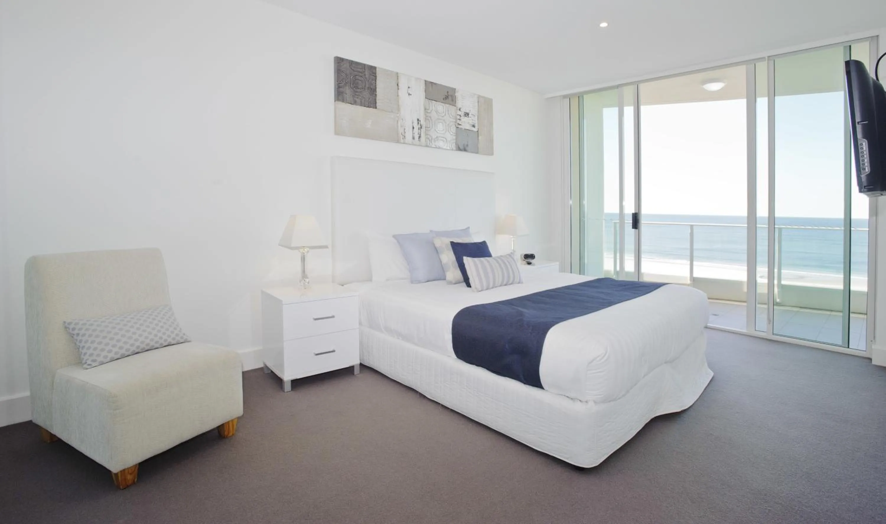 Day, Bed in Kirra Surf Apartments