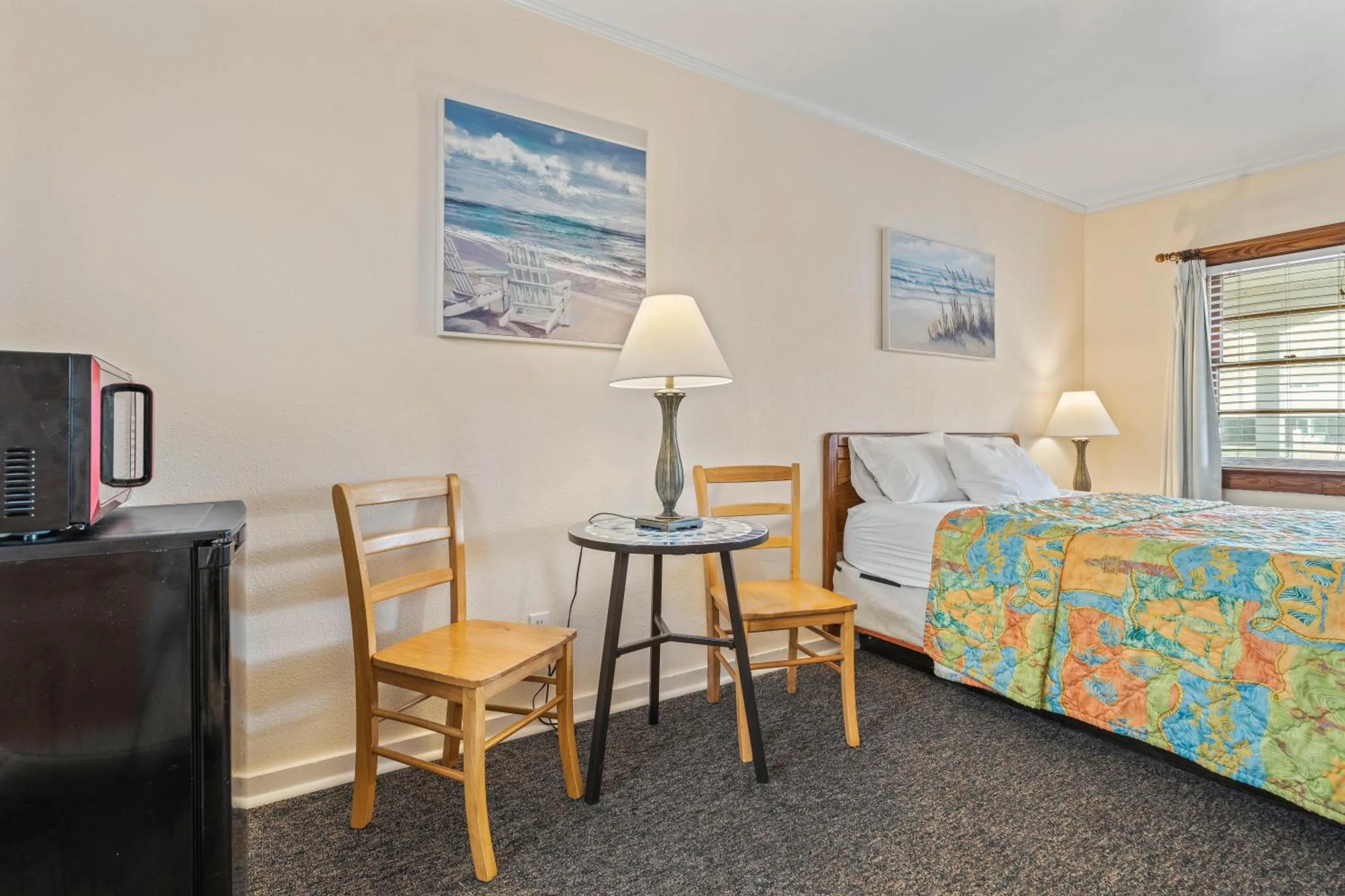 Bed in Cavalier by the Sea