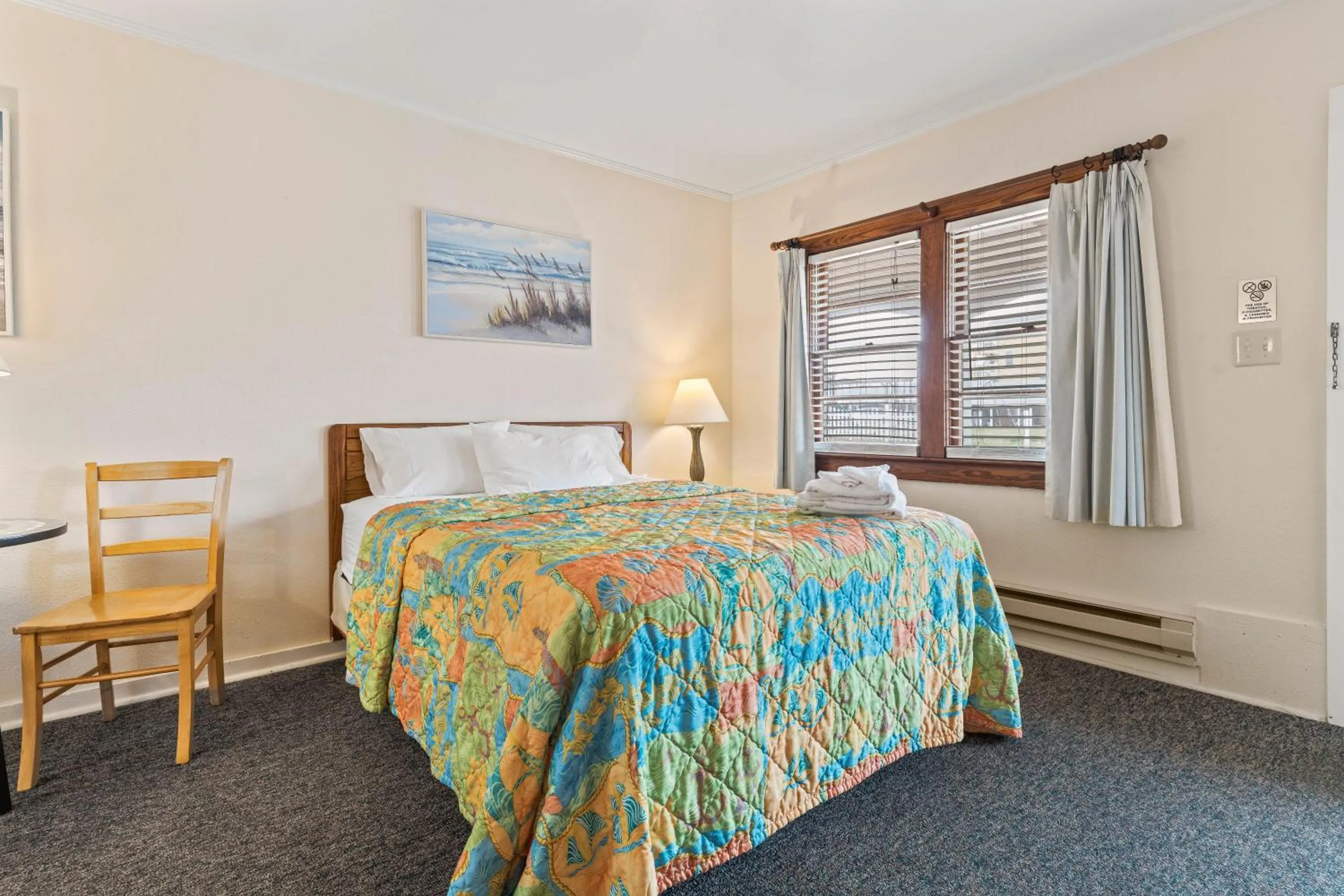 Bed in Cavalier by the Sea