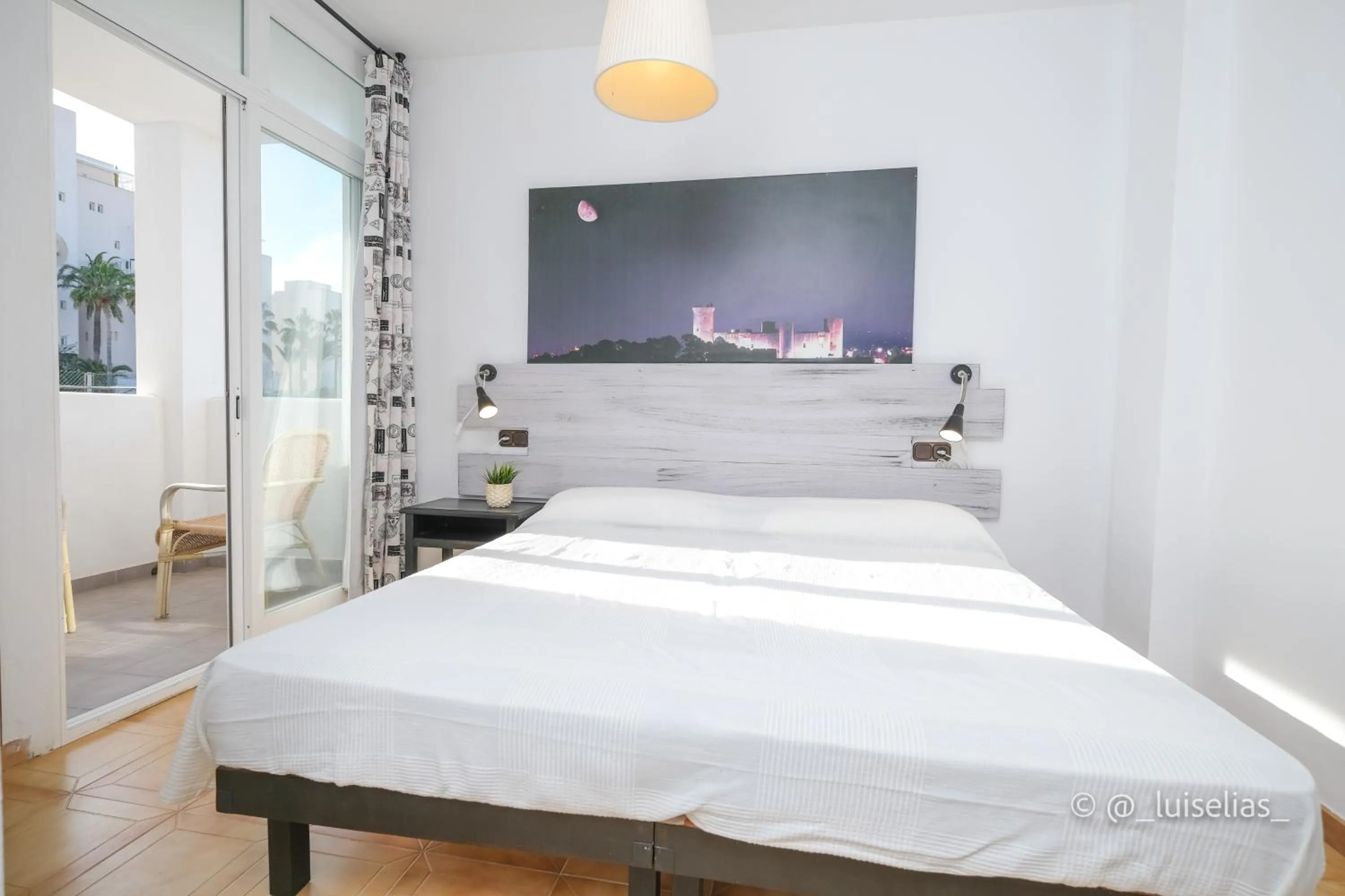 Bedroom, Bed in Apartamentos Ibiza