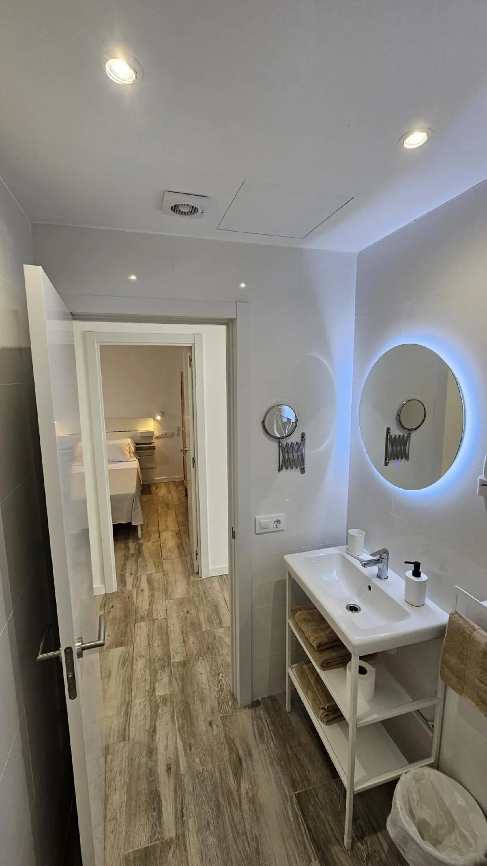 Bathroom in Apartamentos Ibiza
