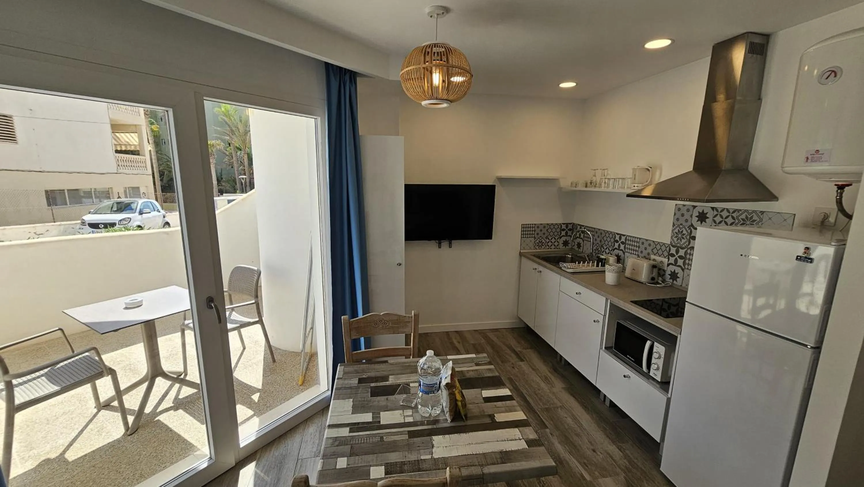 Kitchen or kitchenette in Apartamentos Ibiza