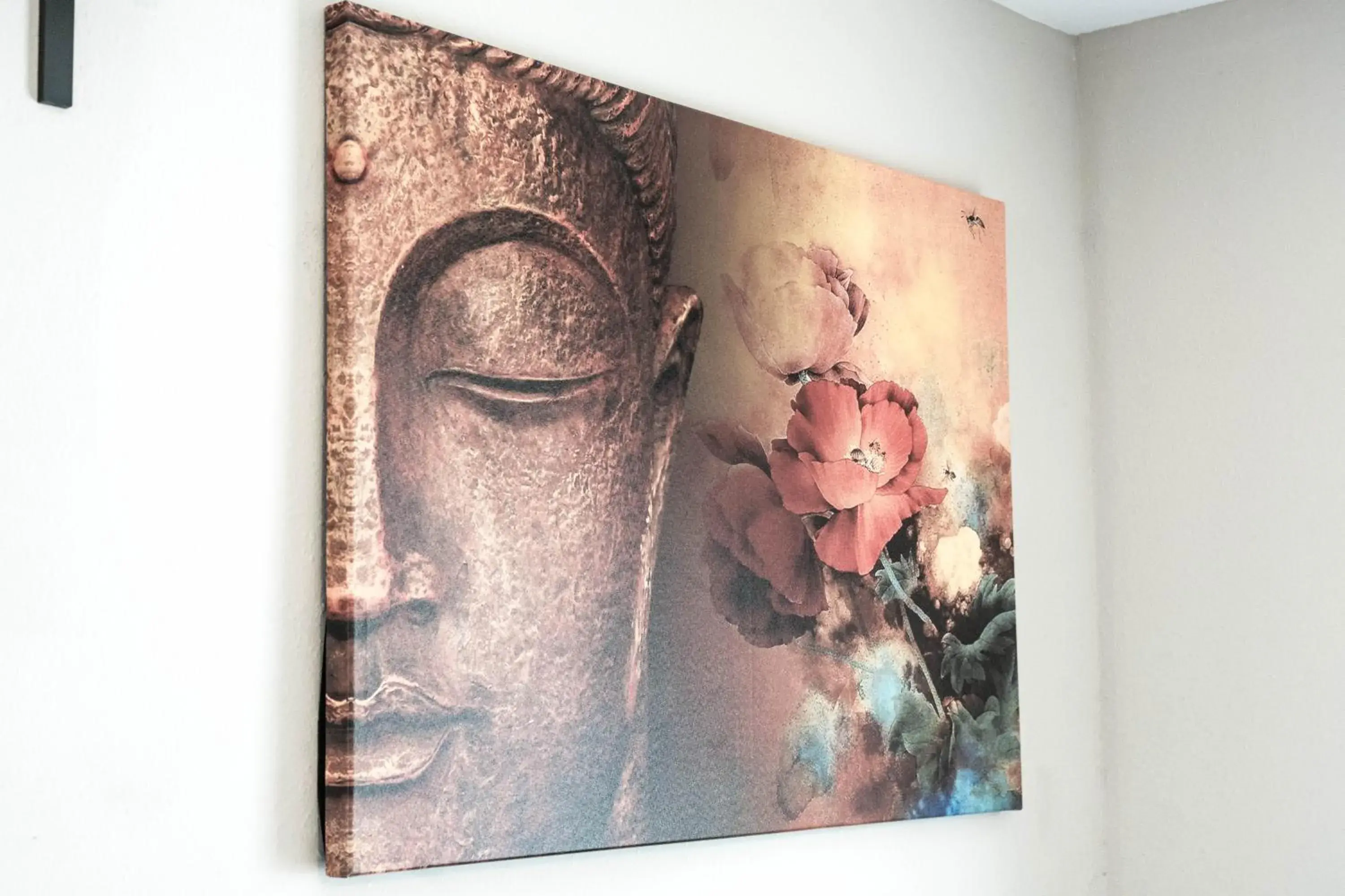 East Downtown Bungalow East Downtown Bungalow