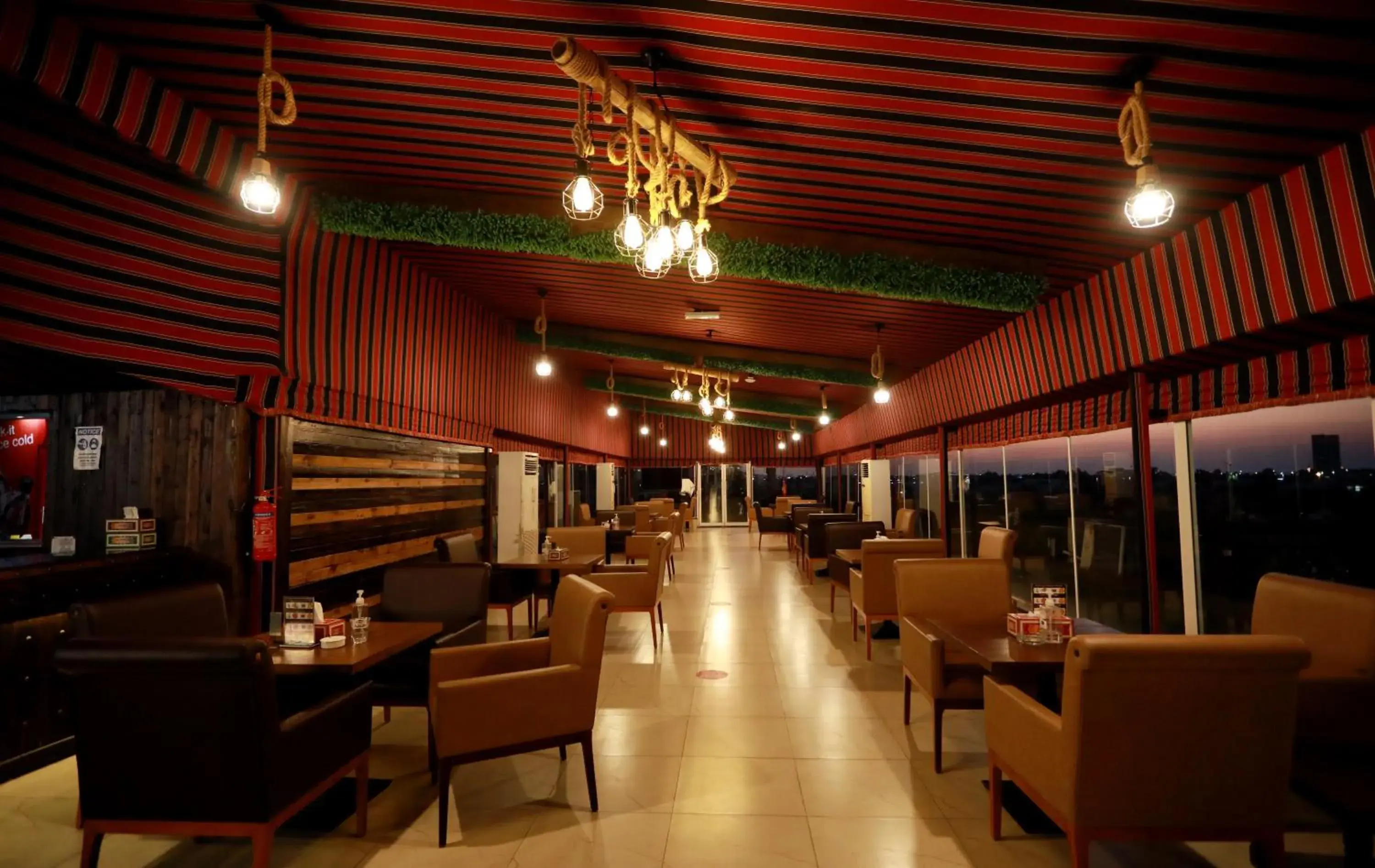 Restaurant/places to eat in Ras Al Khaimah Hotel Restaurant/places to eat in Ras Al Khaimah Hotel