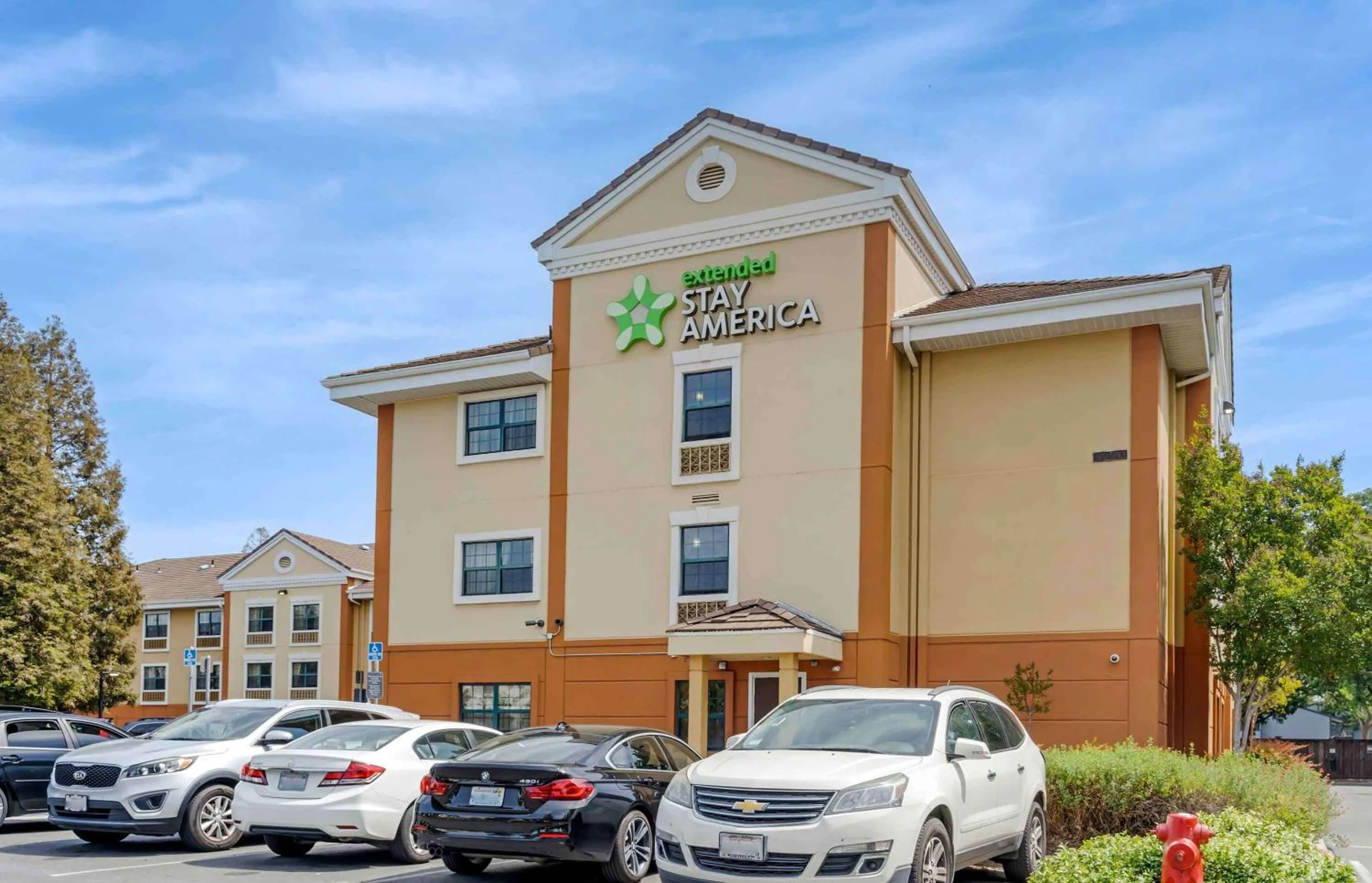 Property building in Extended Stay America Suites - Pleasant Hill - Buskirk Ave
