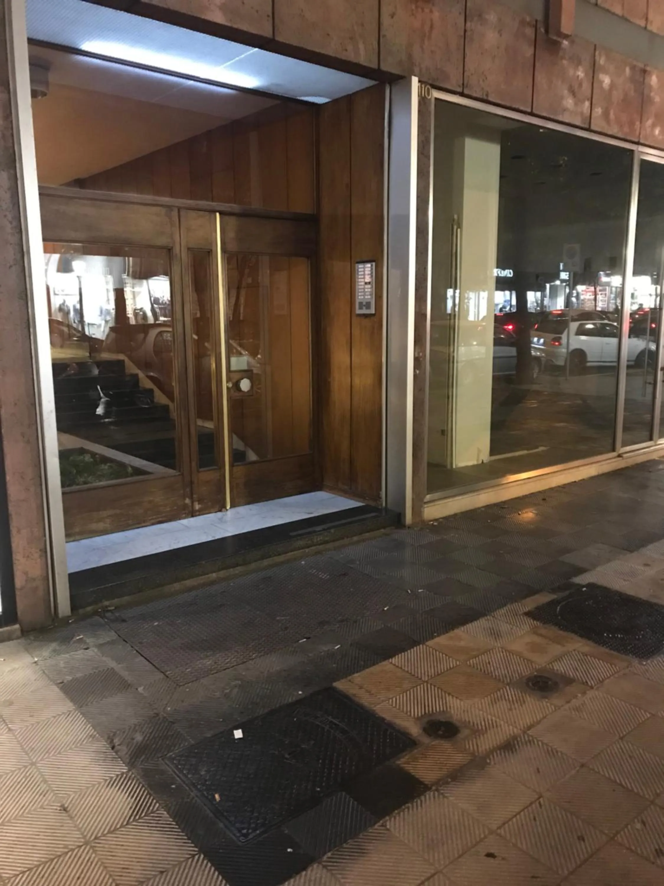 Property building in ROOM 110 BARI -guesthouse-