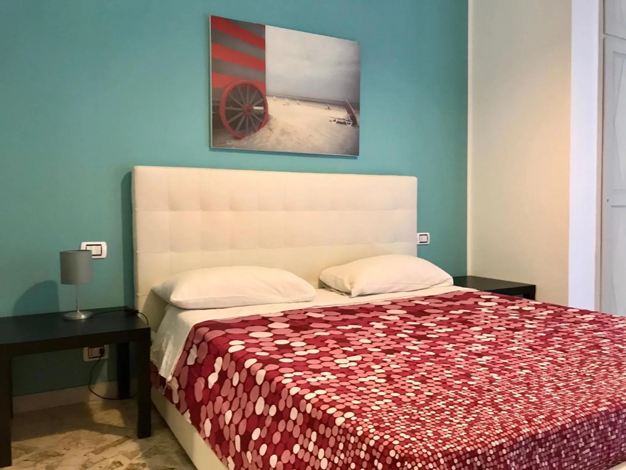 Bed in ROOM 110 BARI -guesthouse-