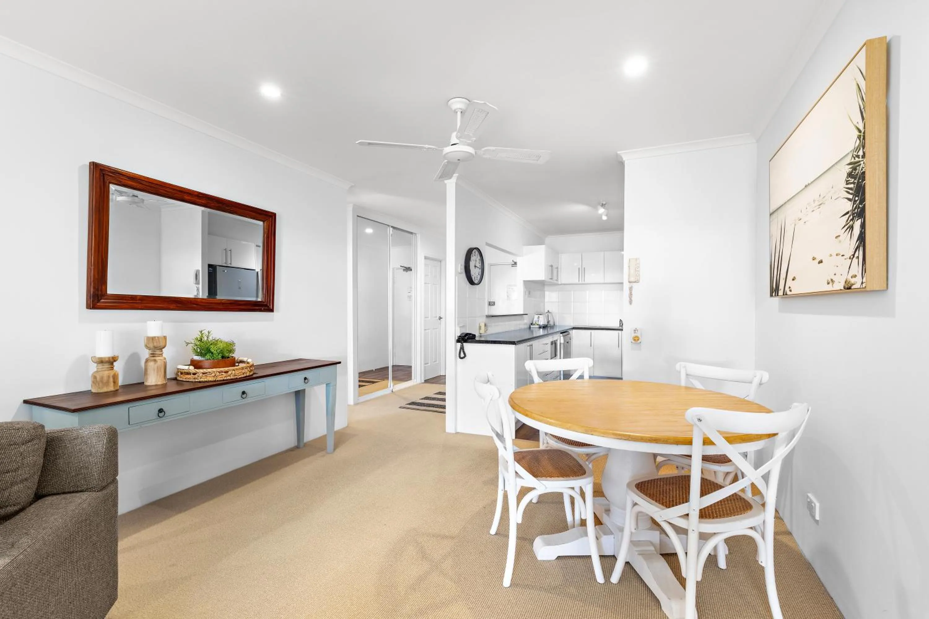Dining area in Serenity Apartments Noosa