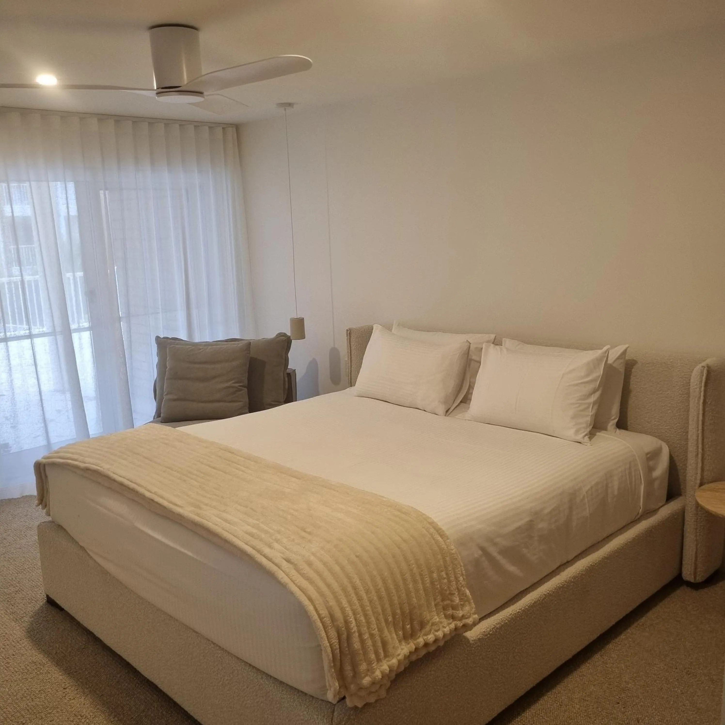 Bedroom, Bed in Serenity Apartments Noosa