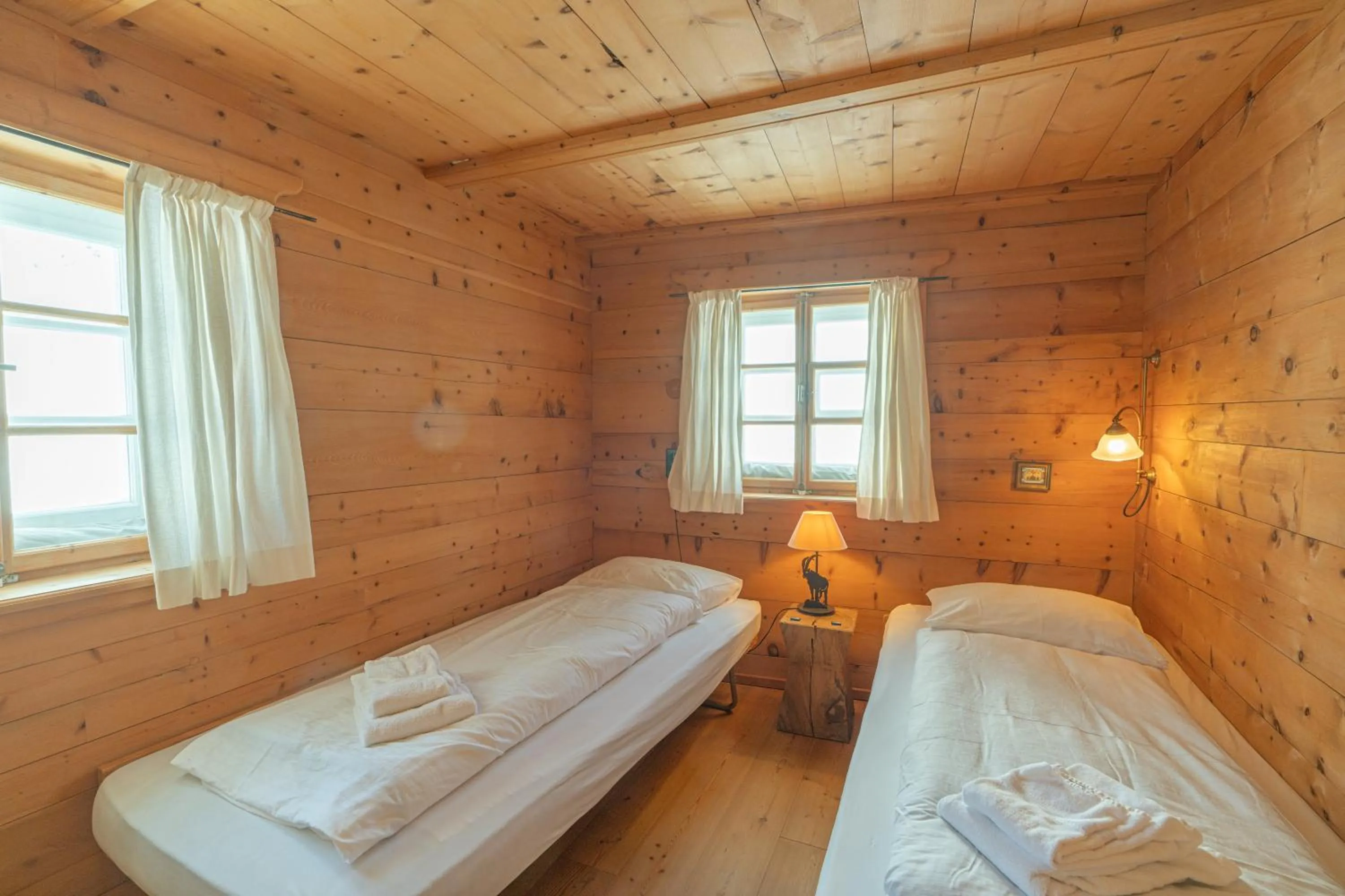 Bed in Gasthaus & Hotel Berninahaus