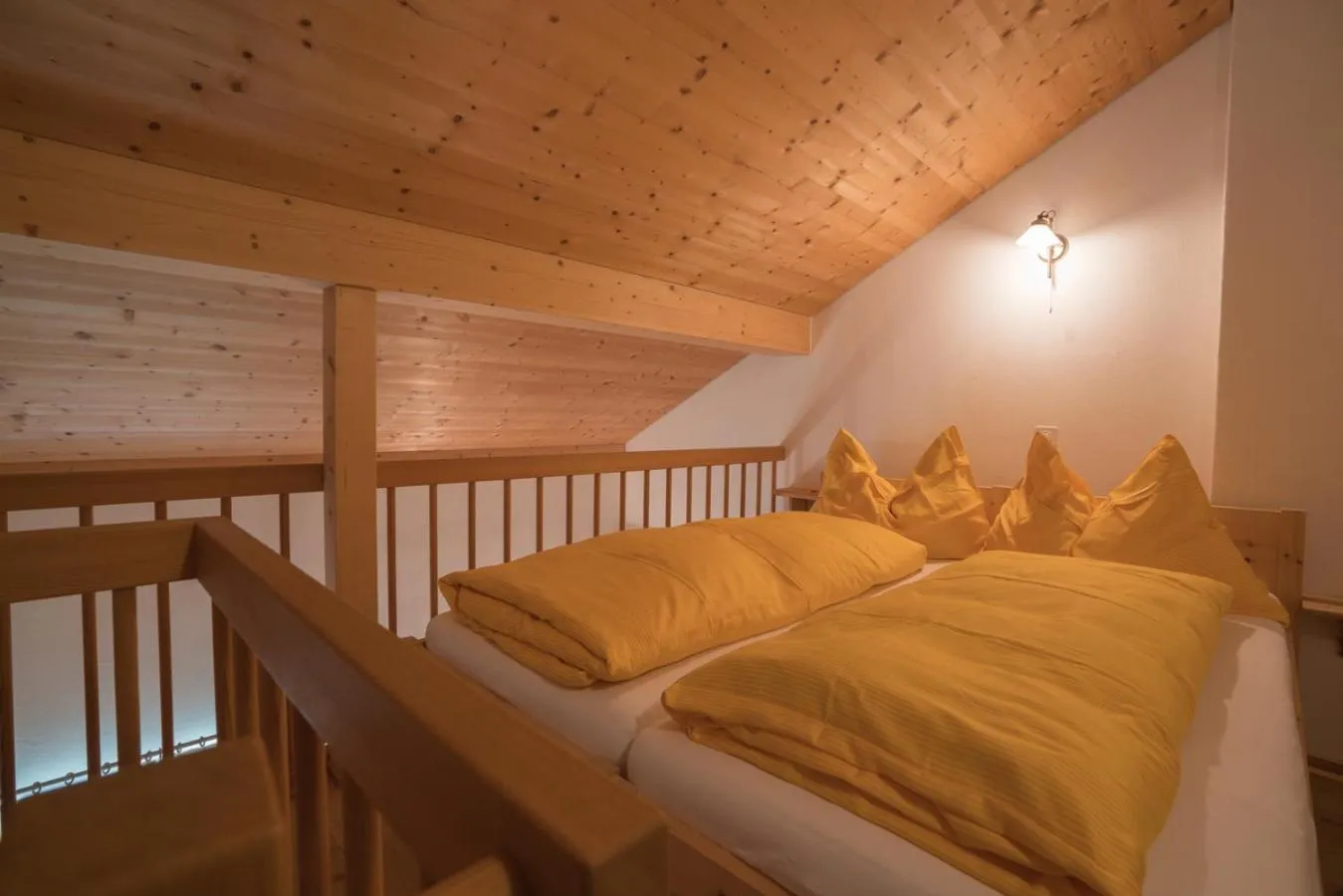 Bedroom, Bed in Gasthaus & Hotel Berninahaus