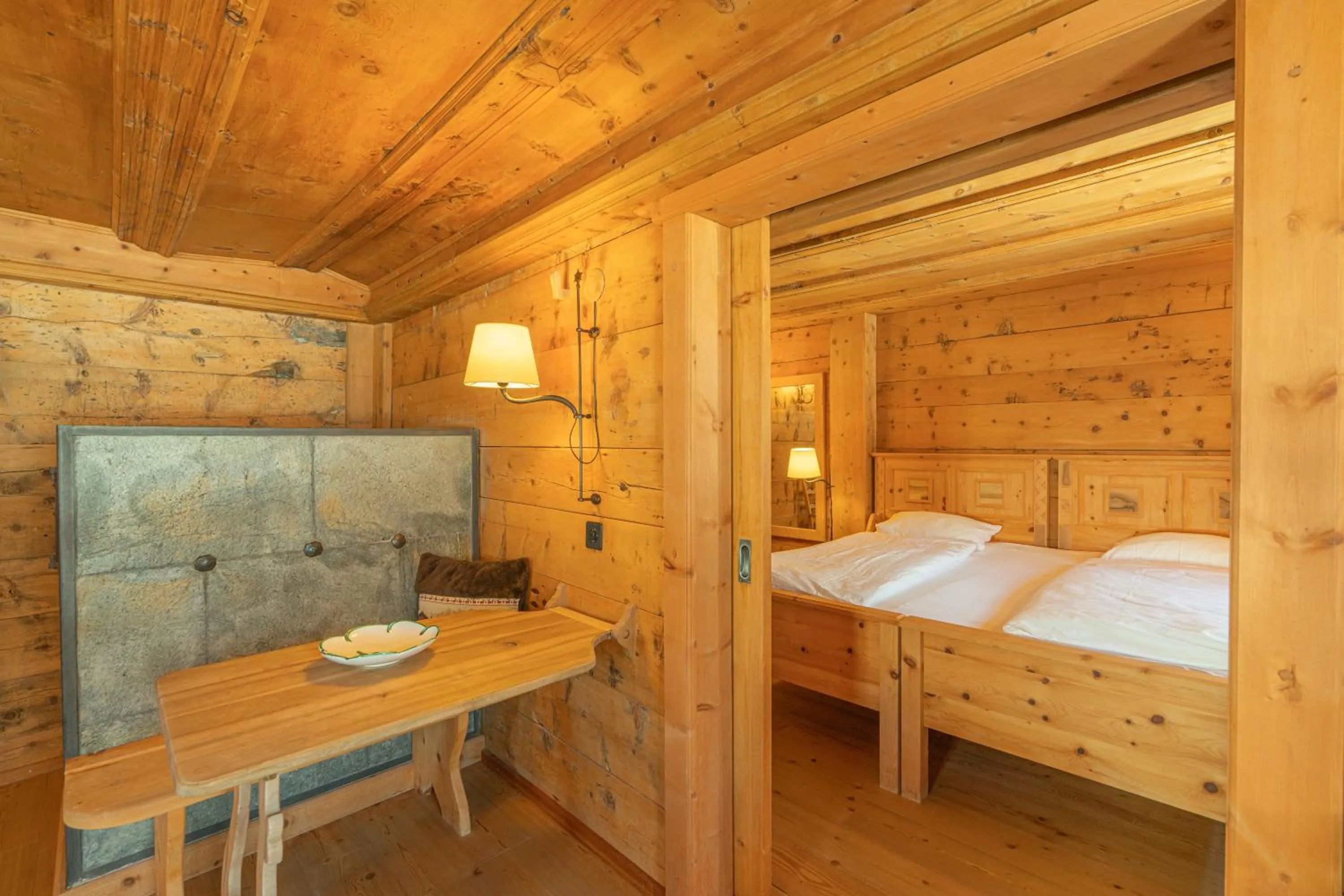 Bed in Gasthaus & Hotel Berninahaus