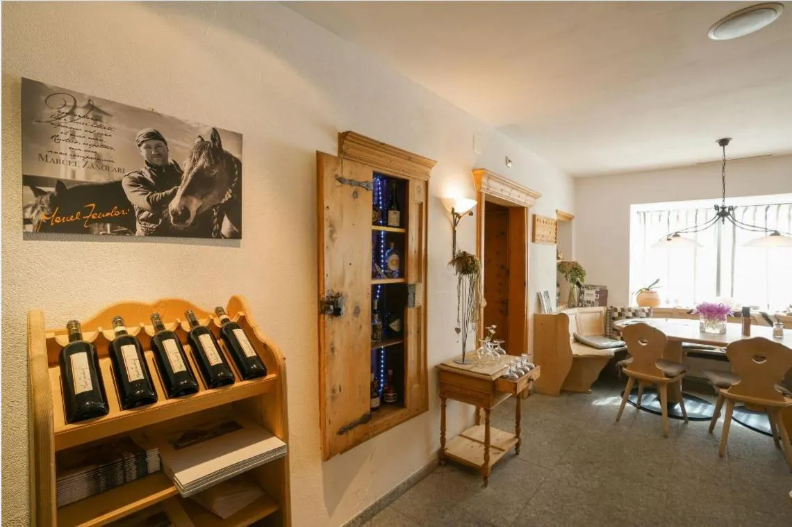 Restaurant/places to eat in Gasthaus & Hotel Berninahaus