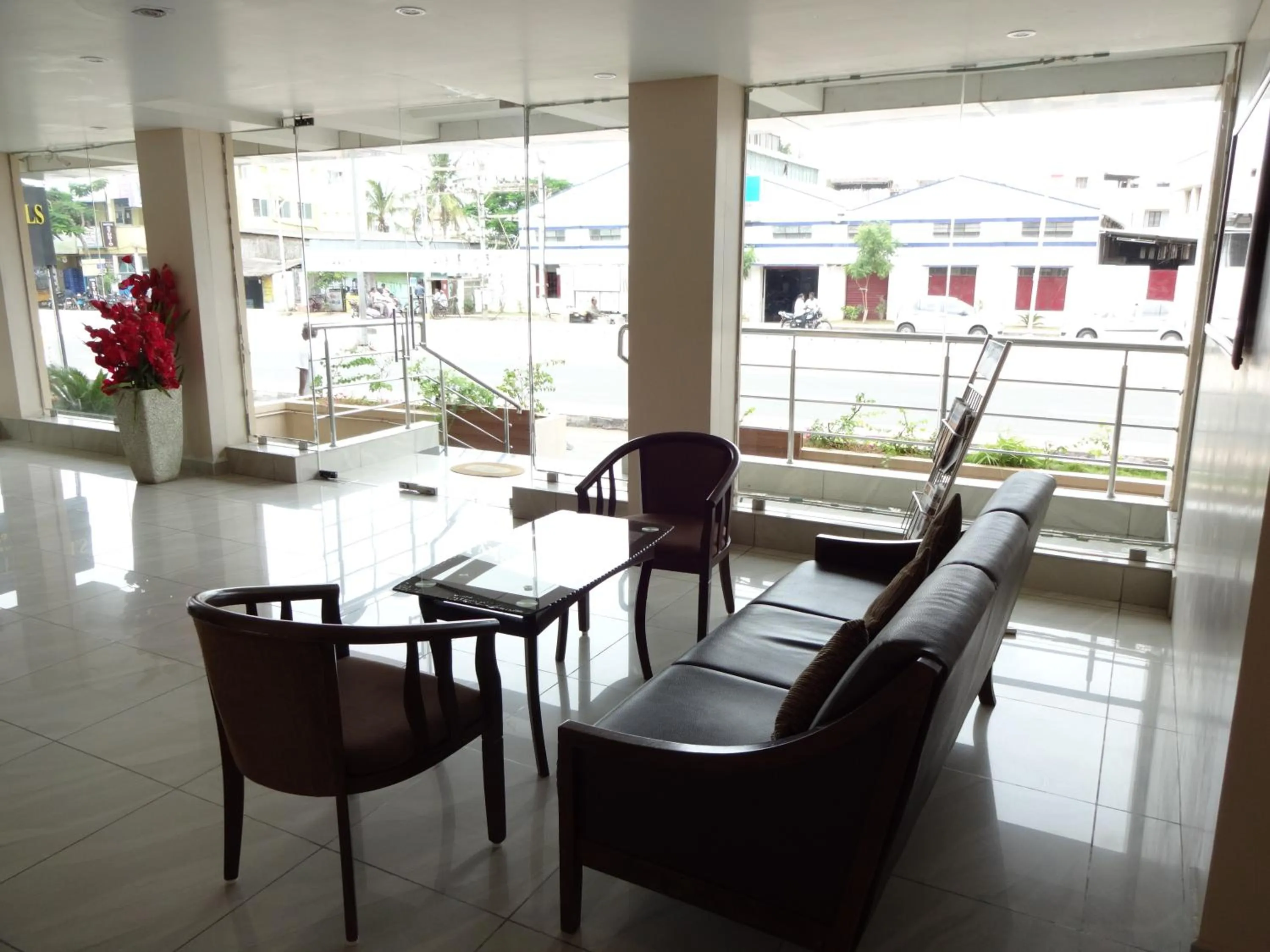 Day in Hotel Sky Lite