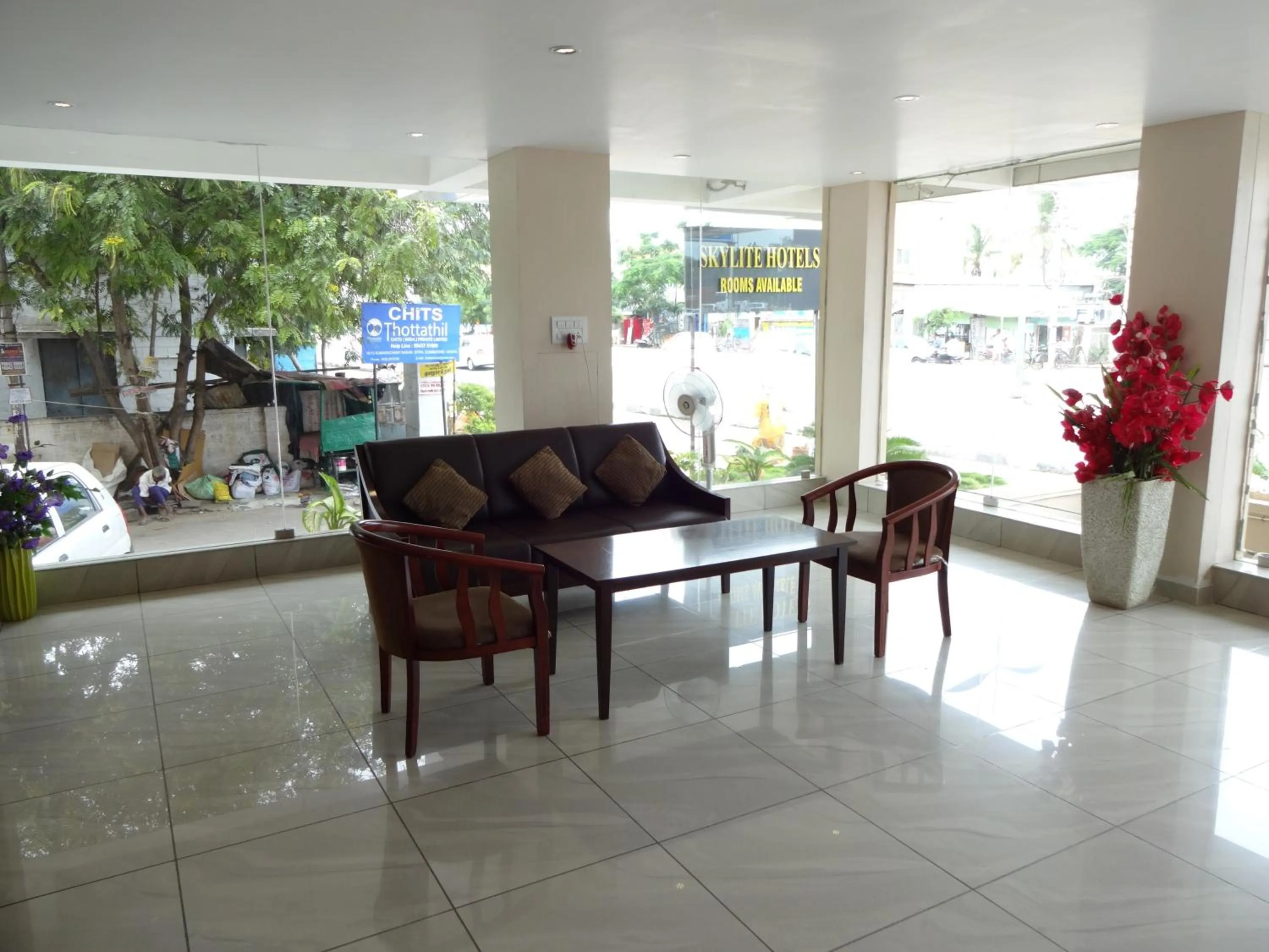 Day in Hotel Sky Lite