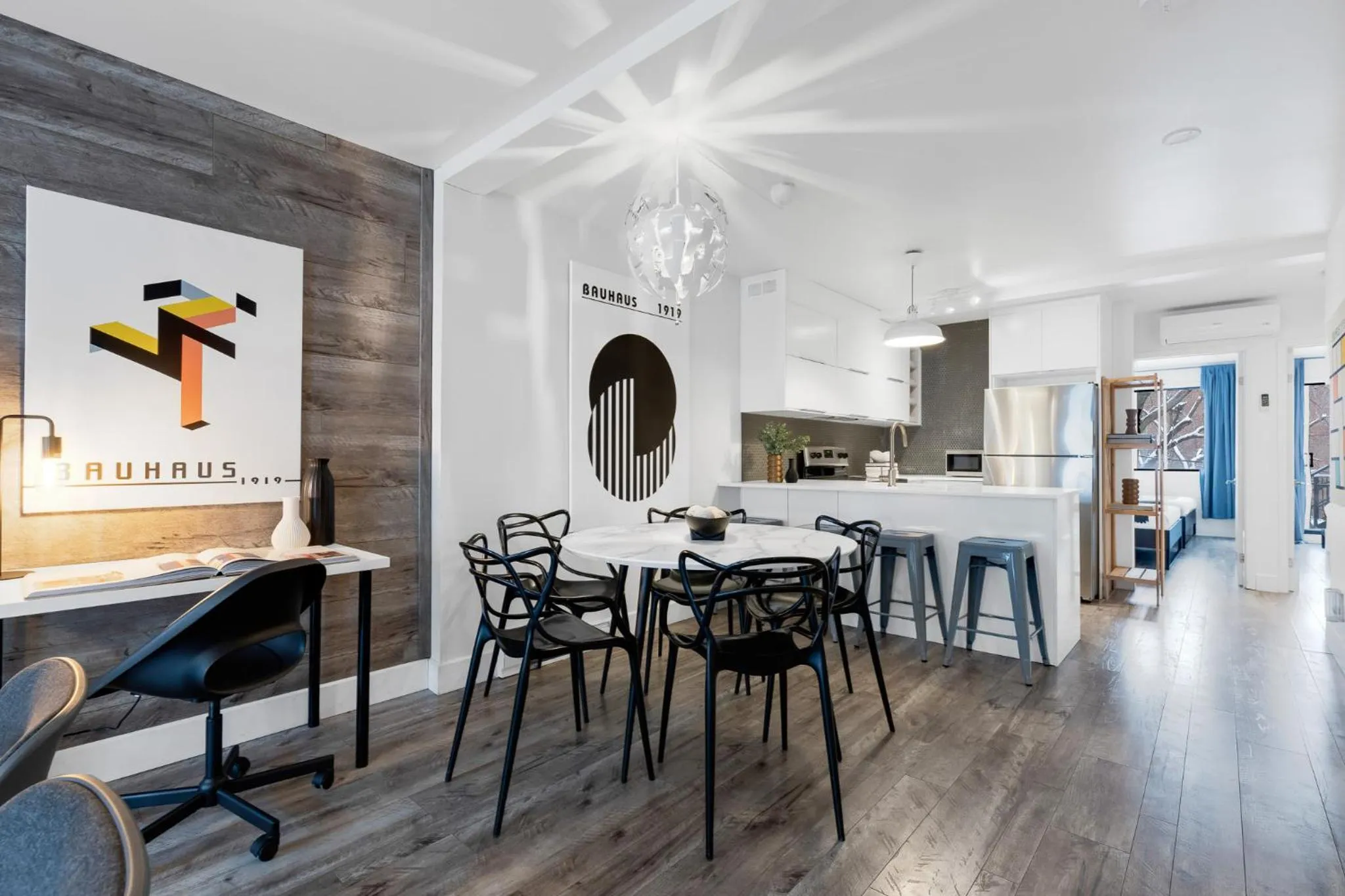 Kitchen or kitchenette in LiV MTL Urban