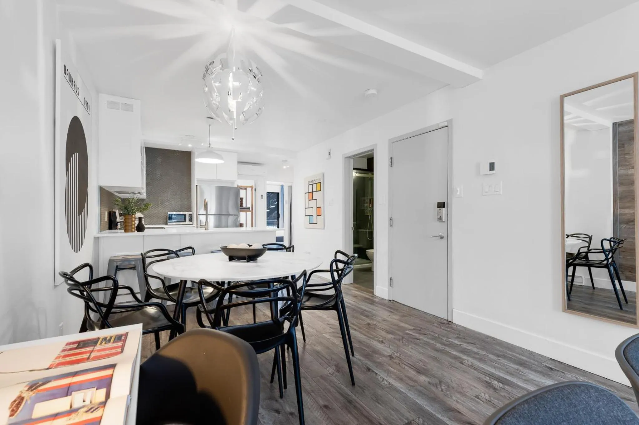 Kitchen or kitchenette in LiV MTL Urban