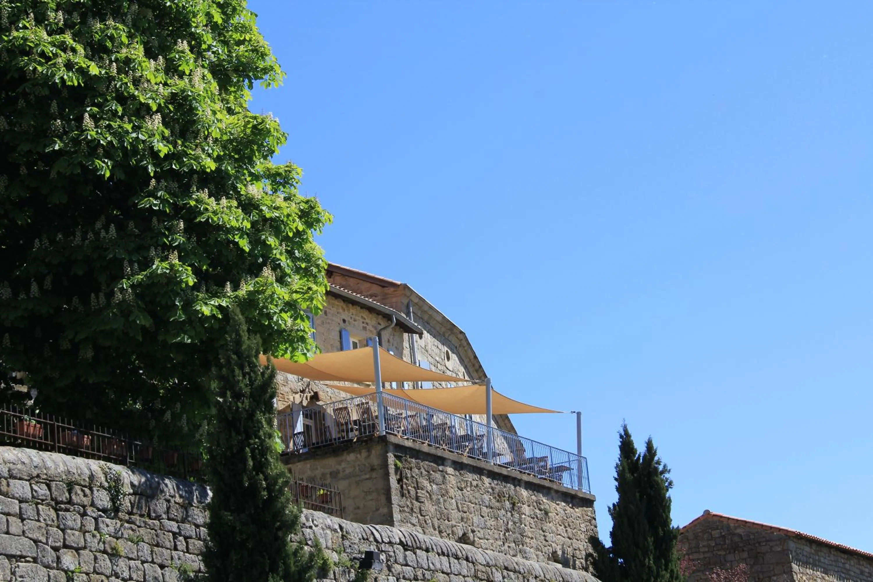 Property building in La Bastide de Sanilhac