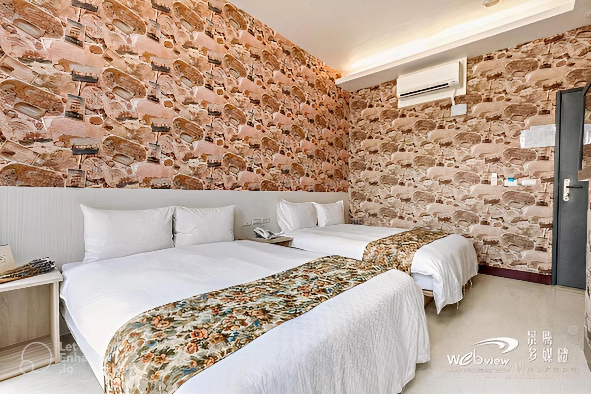 Bed in Jia-Jia Business Hotel