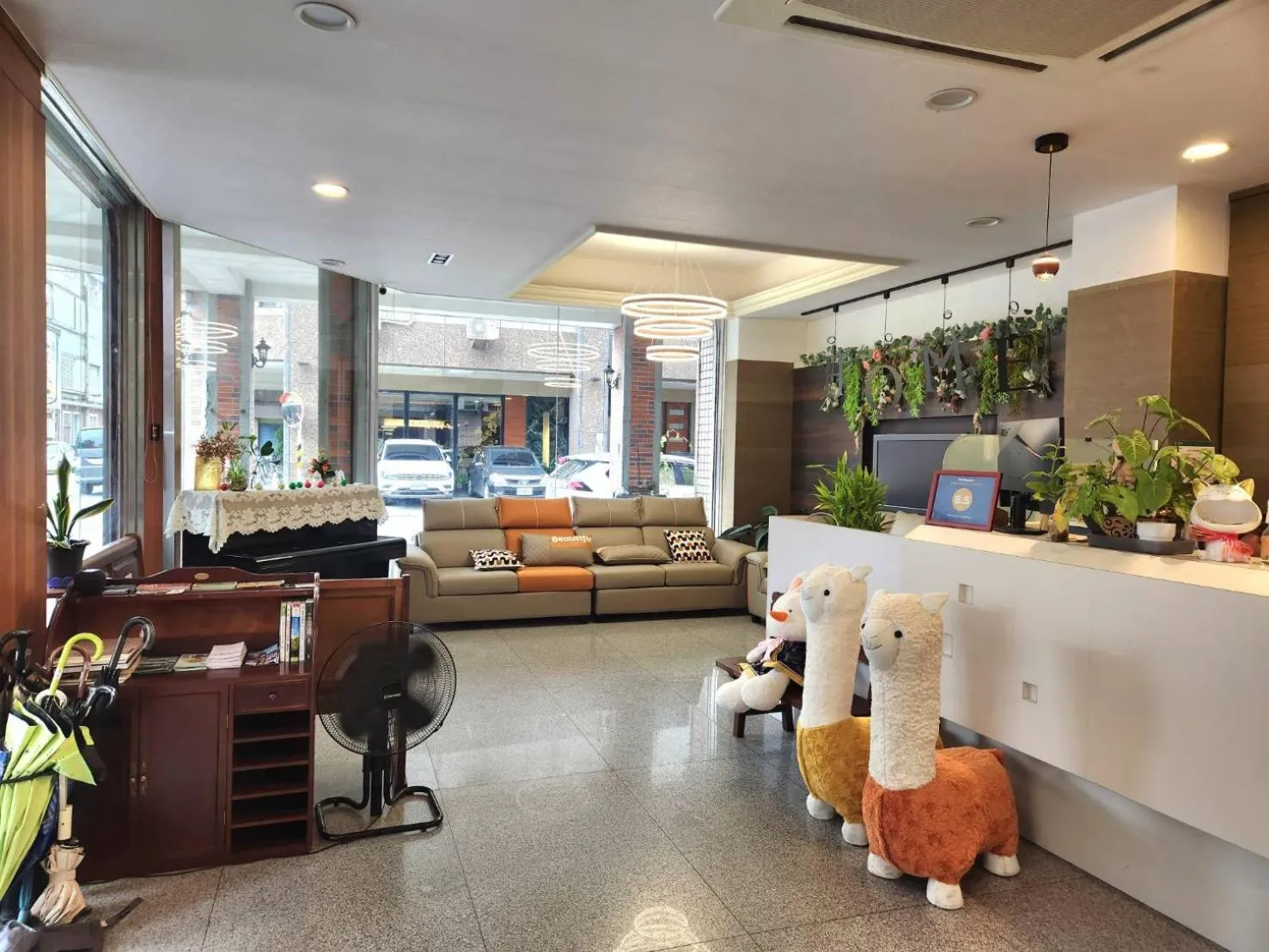 Seating area in Jia-Jia Business Hotel