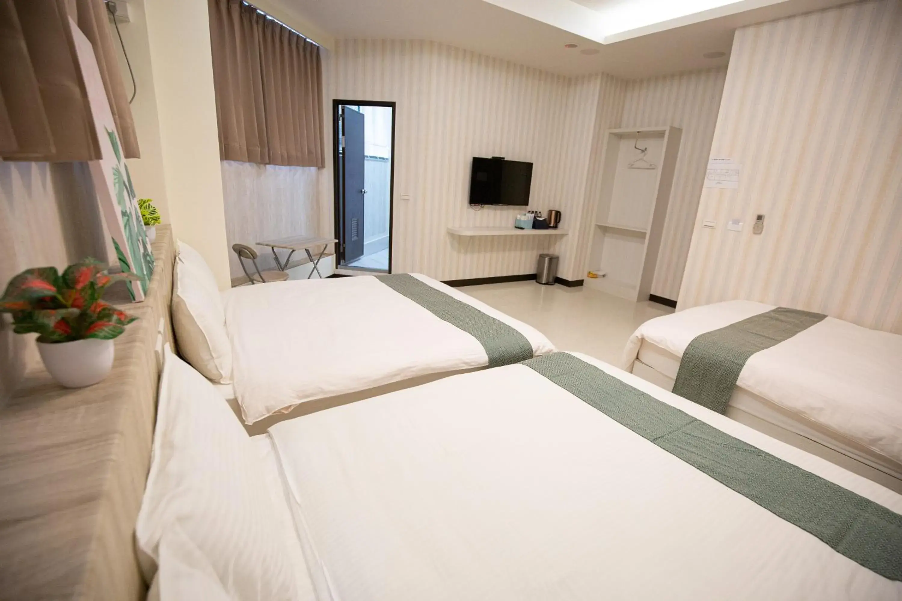 Bed in Jia-Jia Business Hotel Bed in Jia-Jia Business Hotel