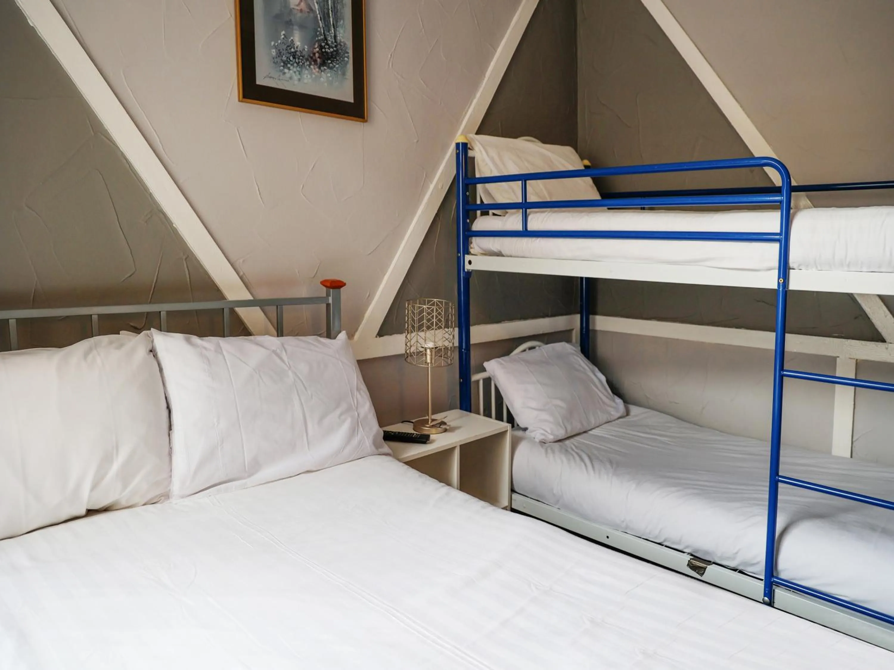 Bedroom, Bed in The Shores Hotel, Central Blackpool