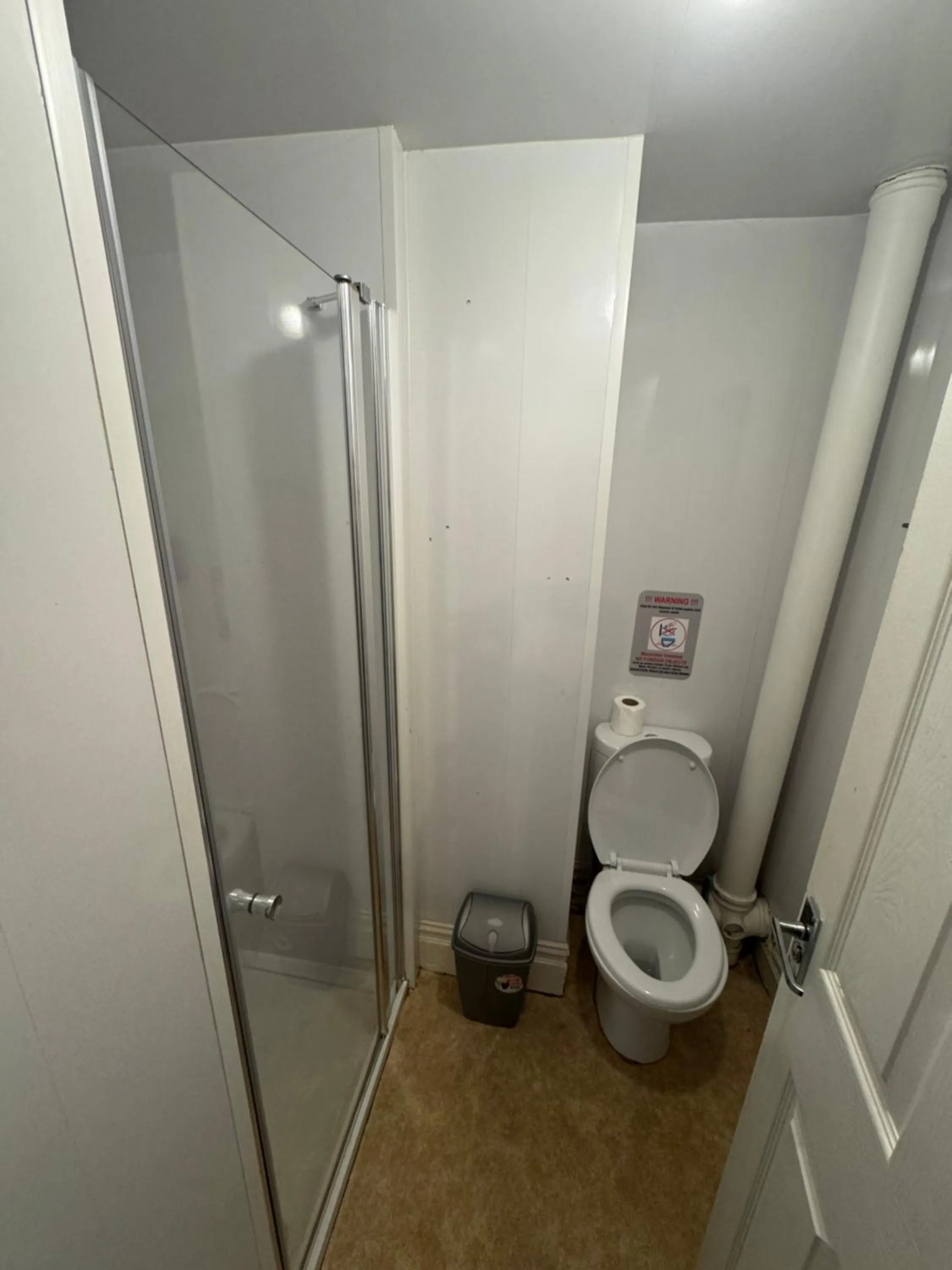 Shower in The Shores Hotel, Central Blackpool