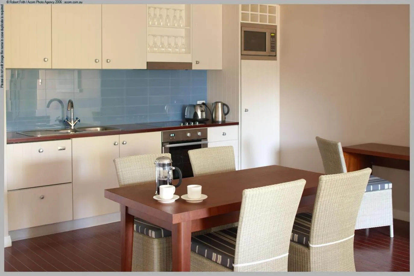 Kitchen or kitchenette in Seashells Yallingup