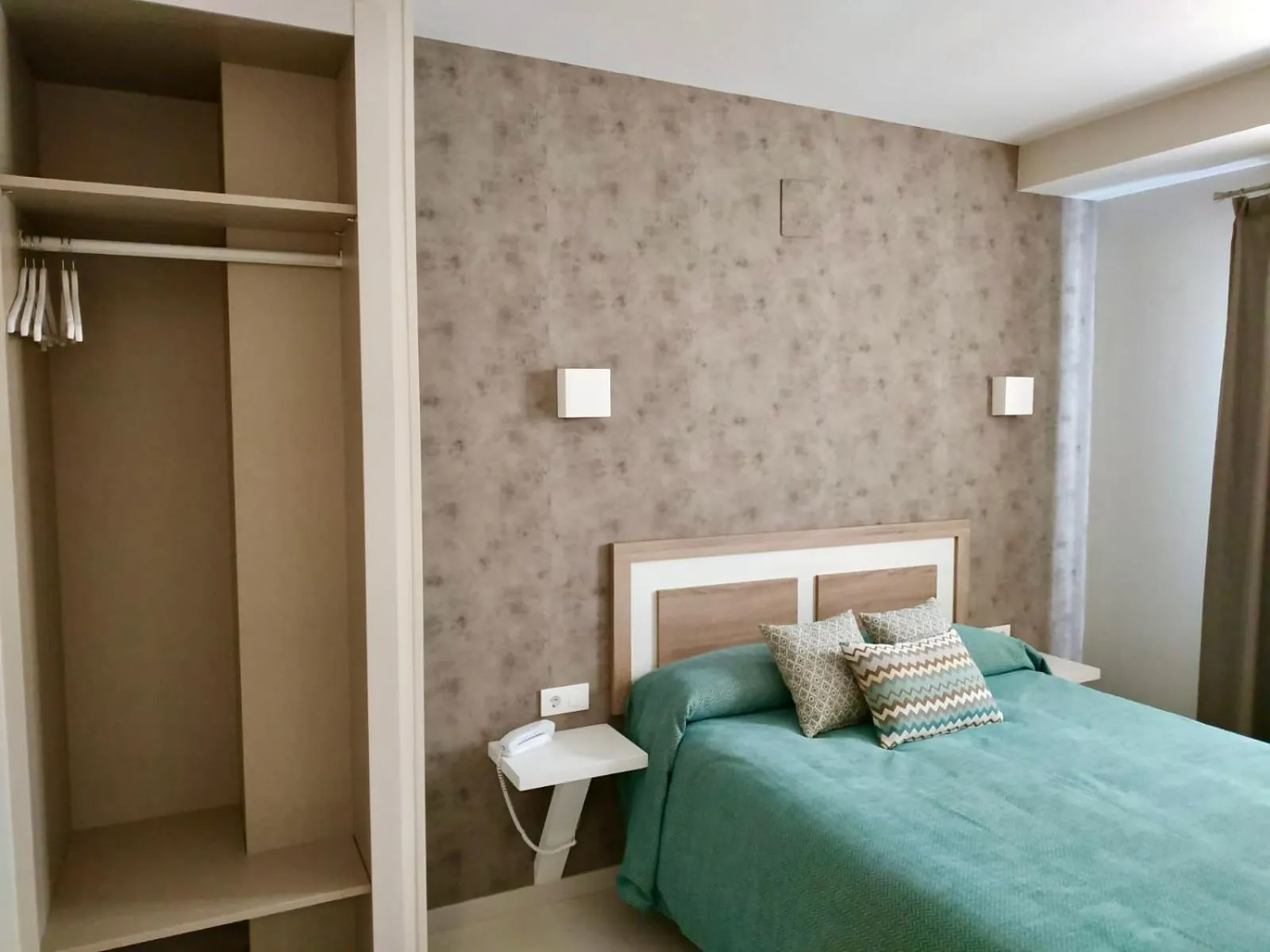 Bed in Hotel Los Conejos